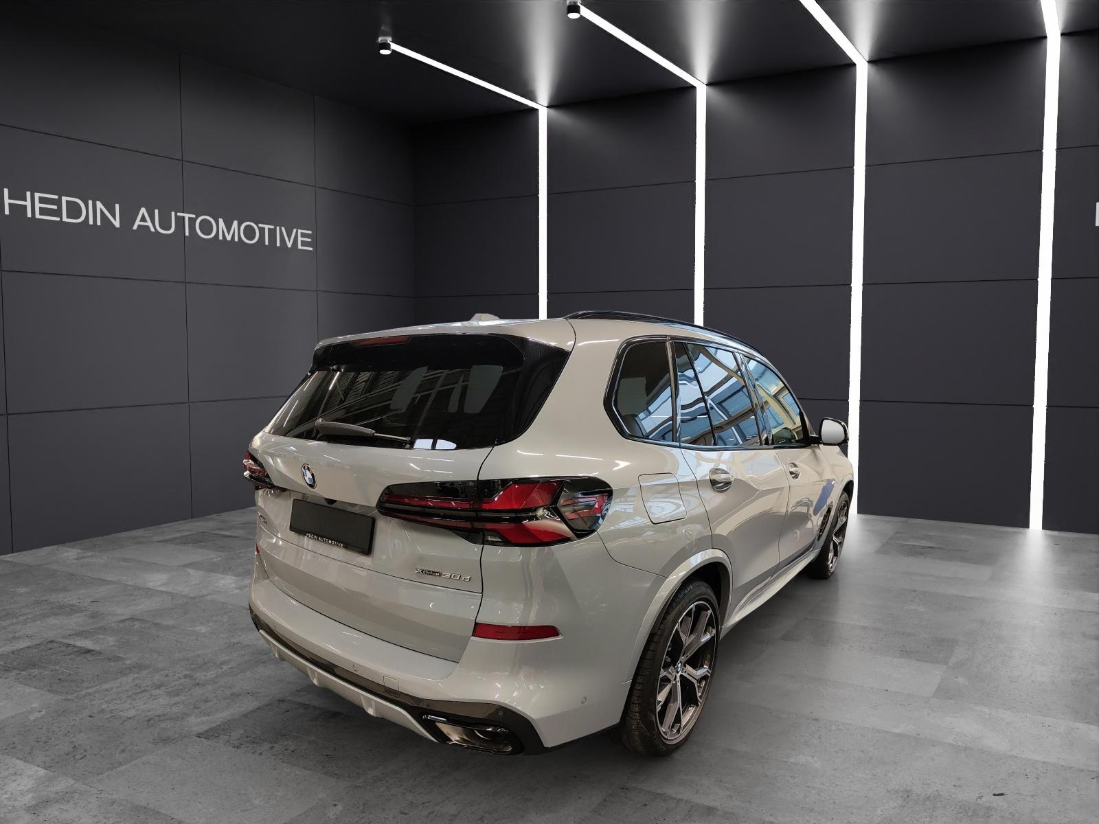 BMW X5 30d xDrive SAG-image-17