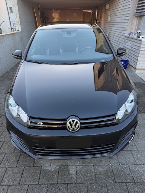 VW Golf 2.0 TSI R 4Motion-image-0