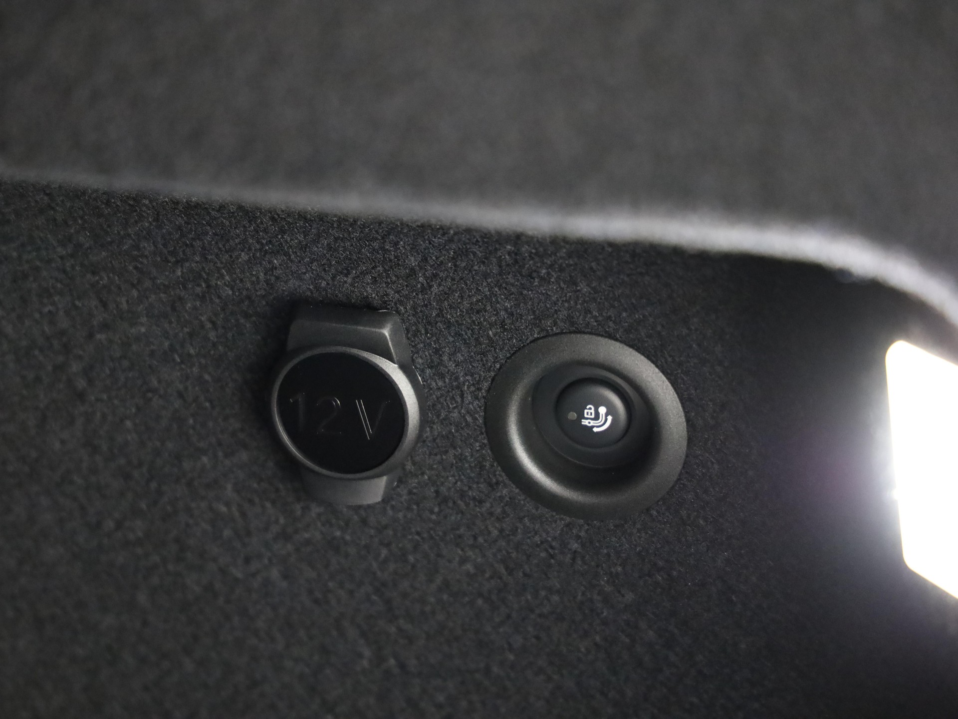 BMW X1 23d xDrive paddles-image-7