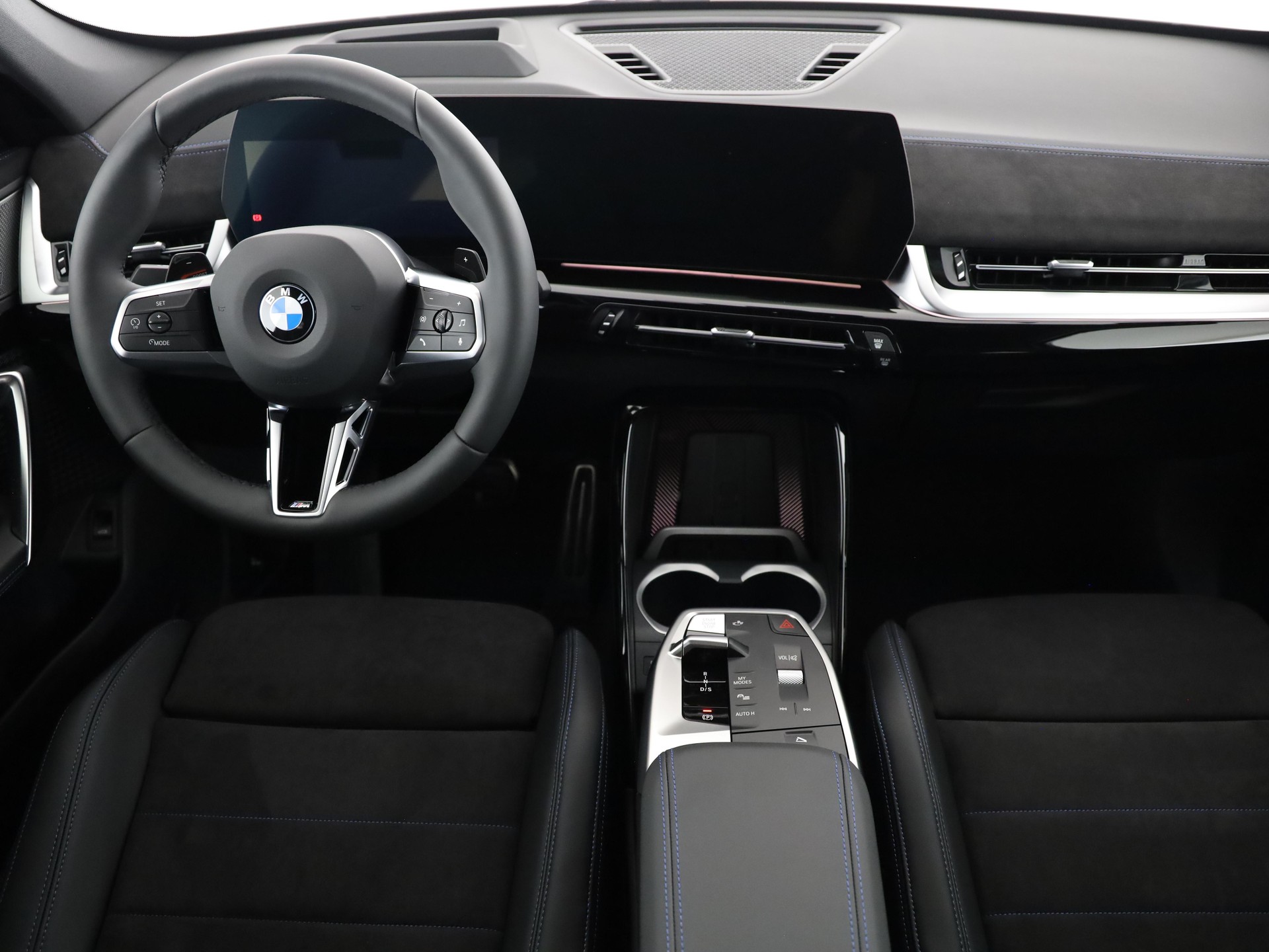 BMW X1 23d xDrive paddles-image-16