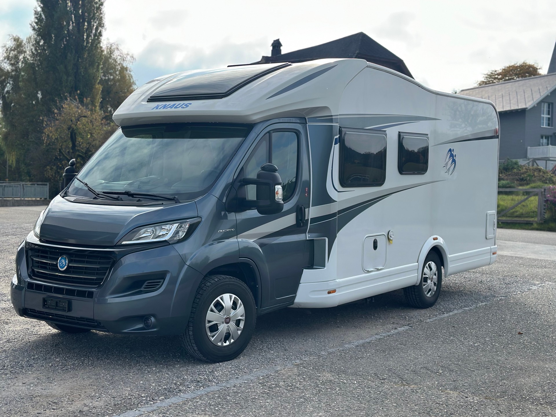 KNAUS 650MF-image-2
