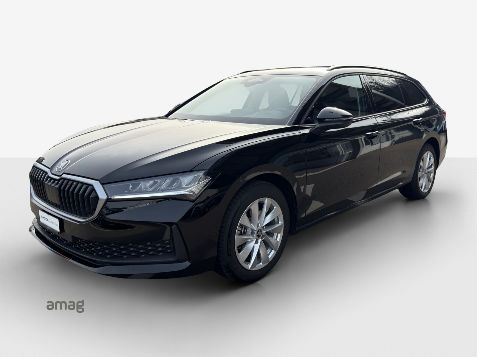 SKODA Superb Combi 1.5 TSI PHEV Selection DSG-image-0