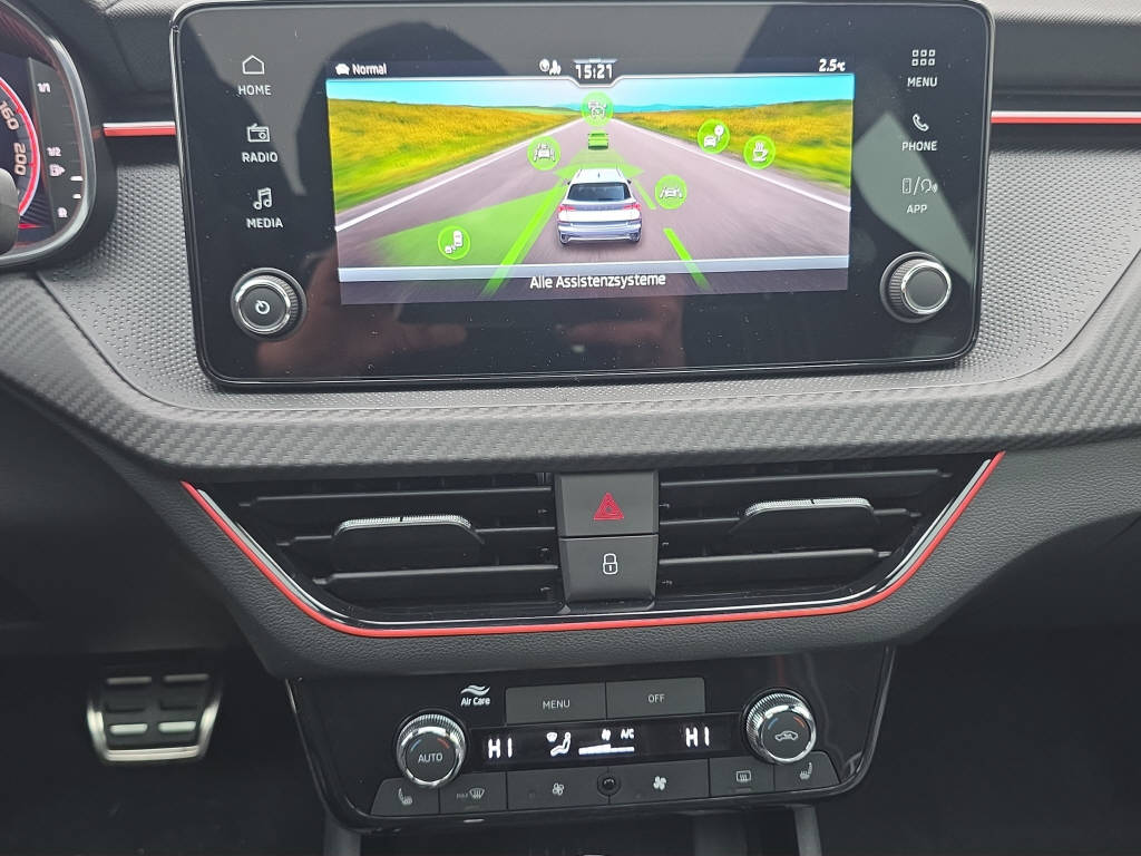 SKODA Kamiq 1.5 TSI Monte Carlo DSG-image-18
