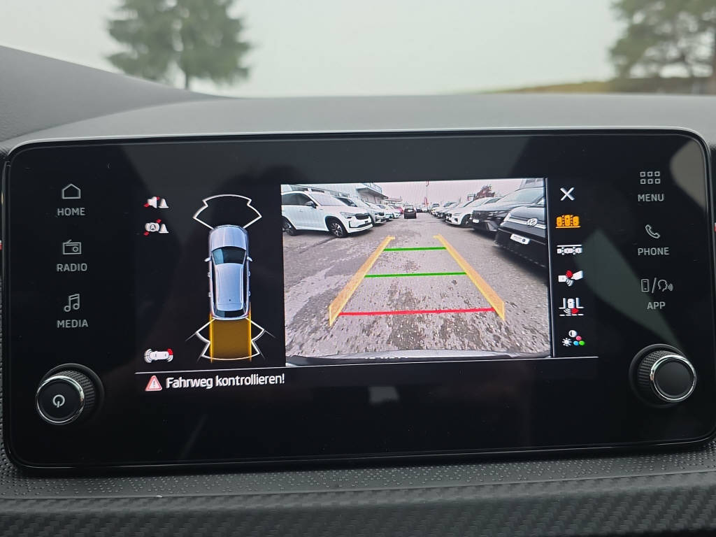 SKODA Kamiq 1.5 TSI Monte Carlo DSG-image-9
