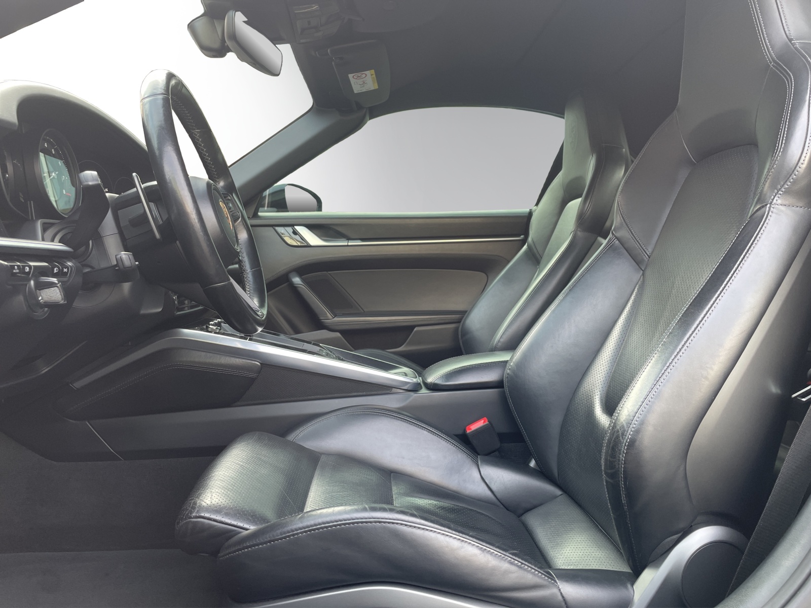 PORSCHE Carrera 4s-image-9