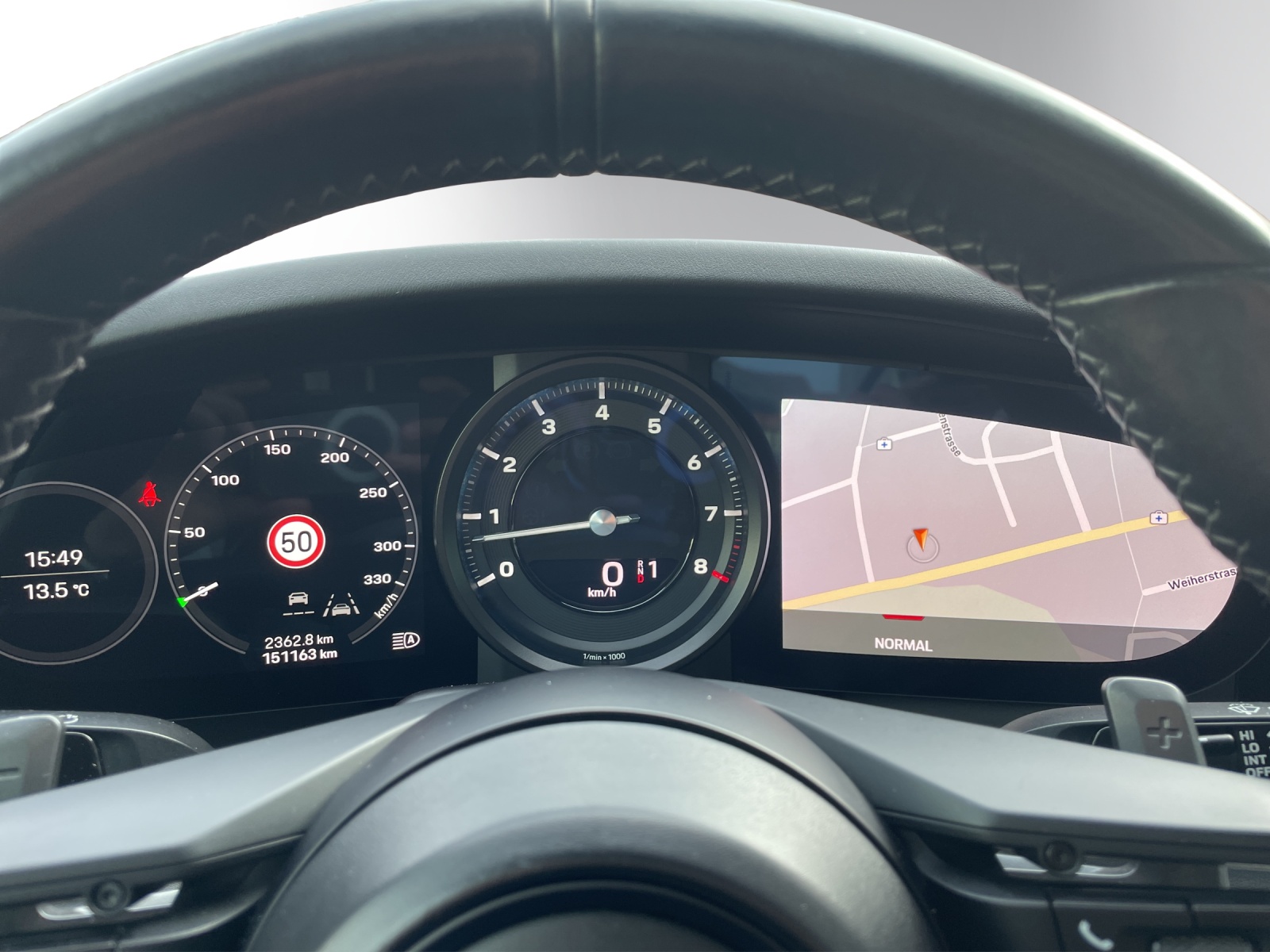 PORSCHE Carrera 4s-image-24