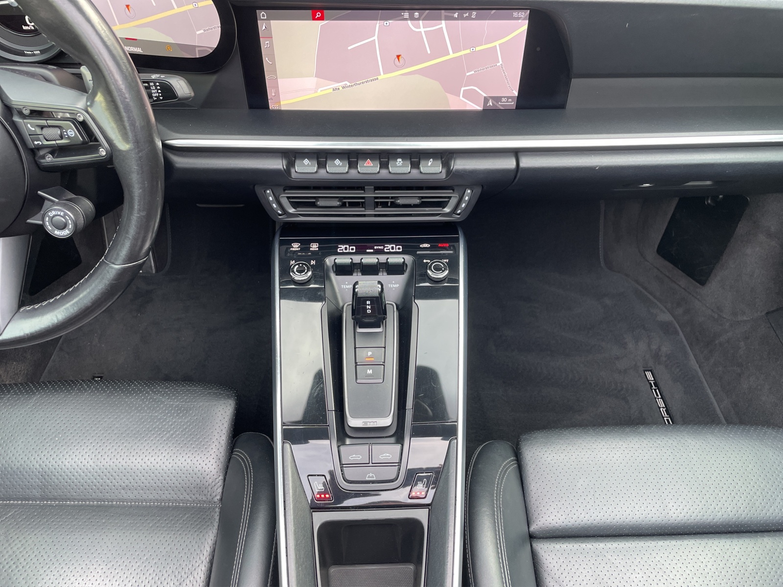 PORSCHE Carrera 4s-image-11