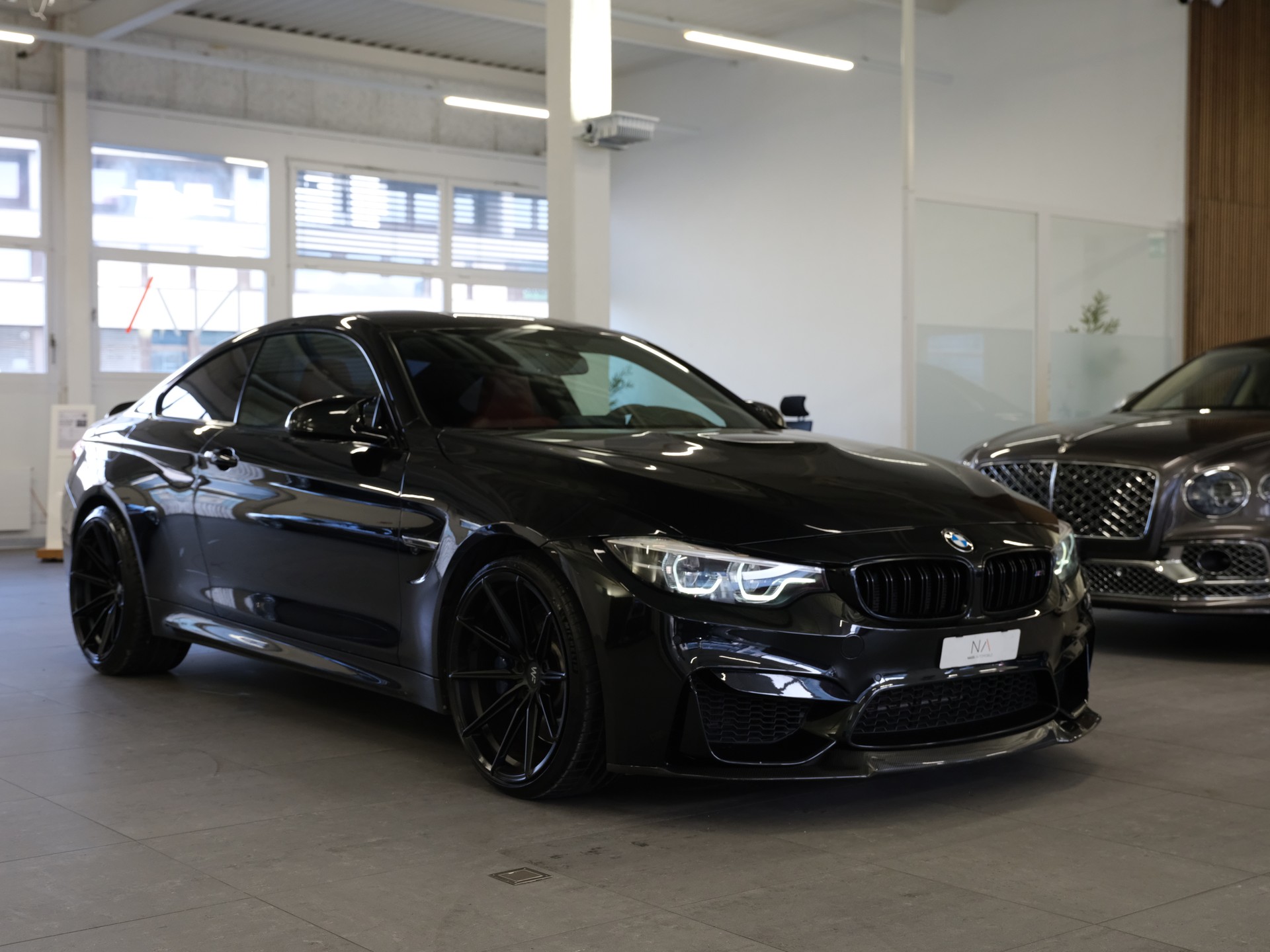 BMW M4 Coupé *Carbon Paket* *Shadow Line*-image-1