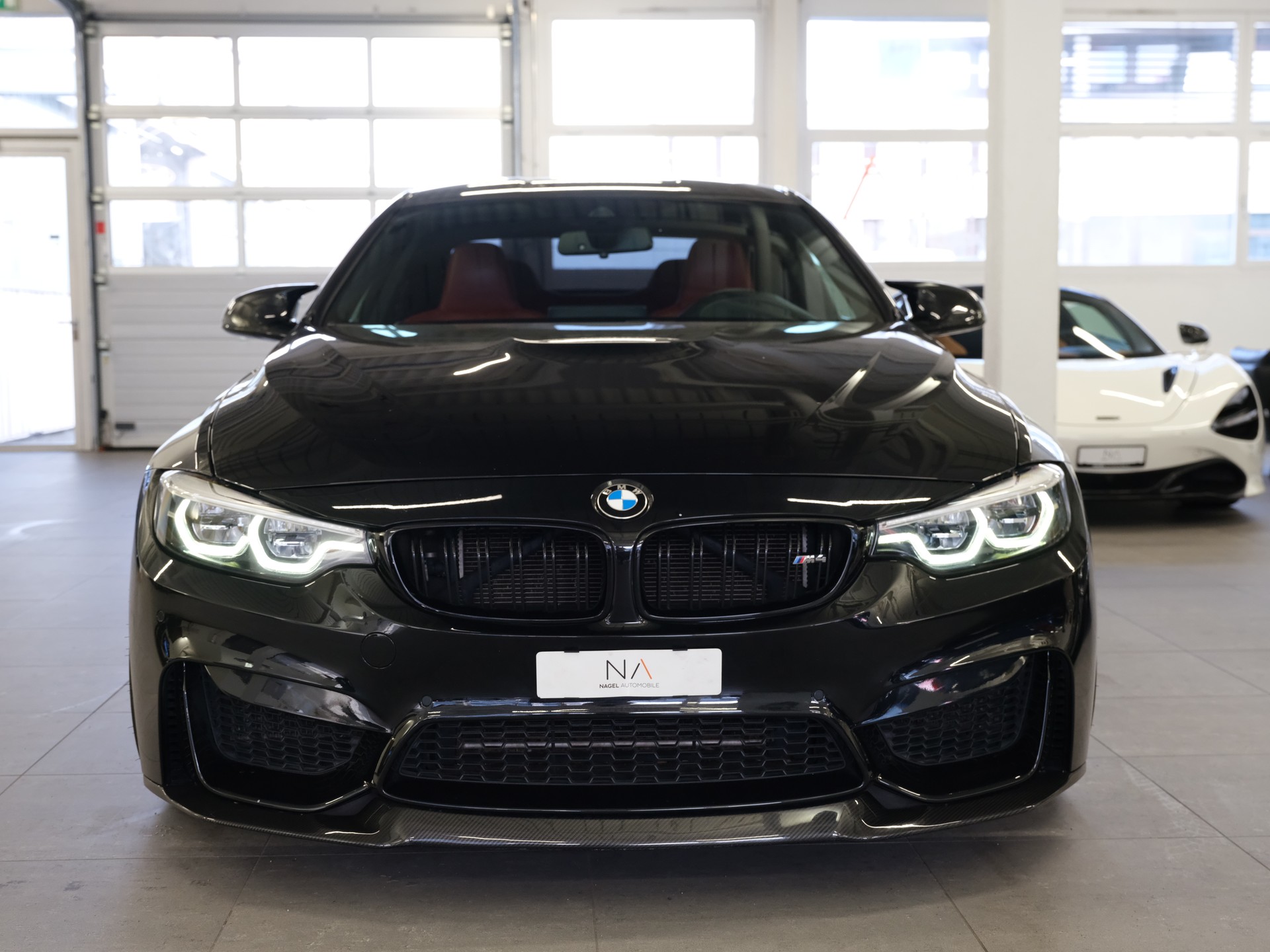 BMW M4 Coupé *Carbon Paket* *Shadow Line*-image-2