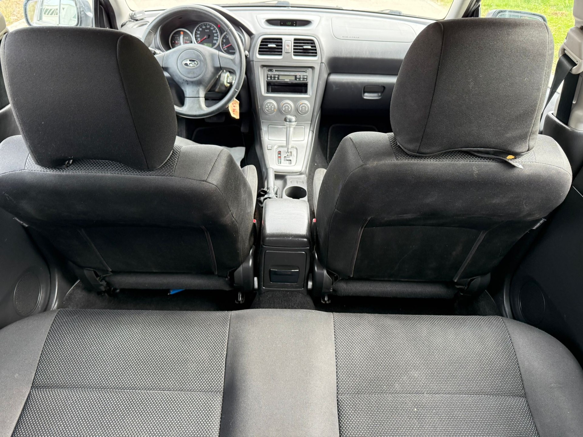 SUBARU Impreza 2.0-image-11