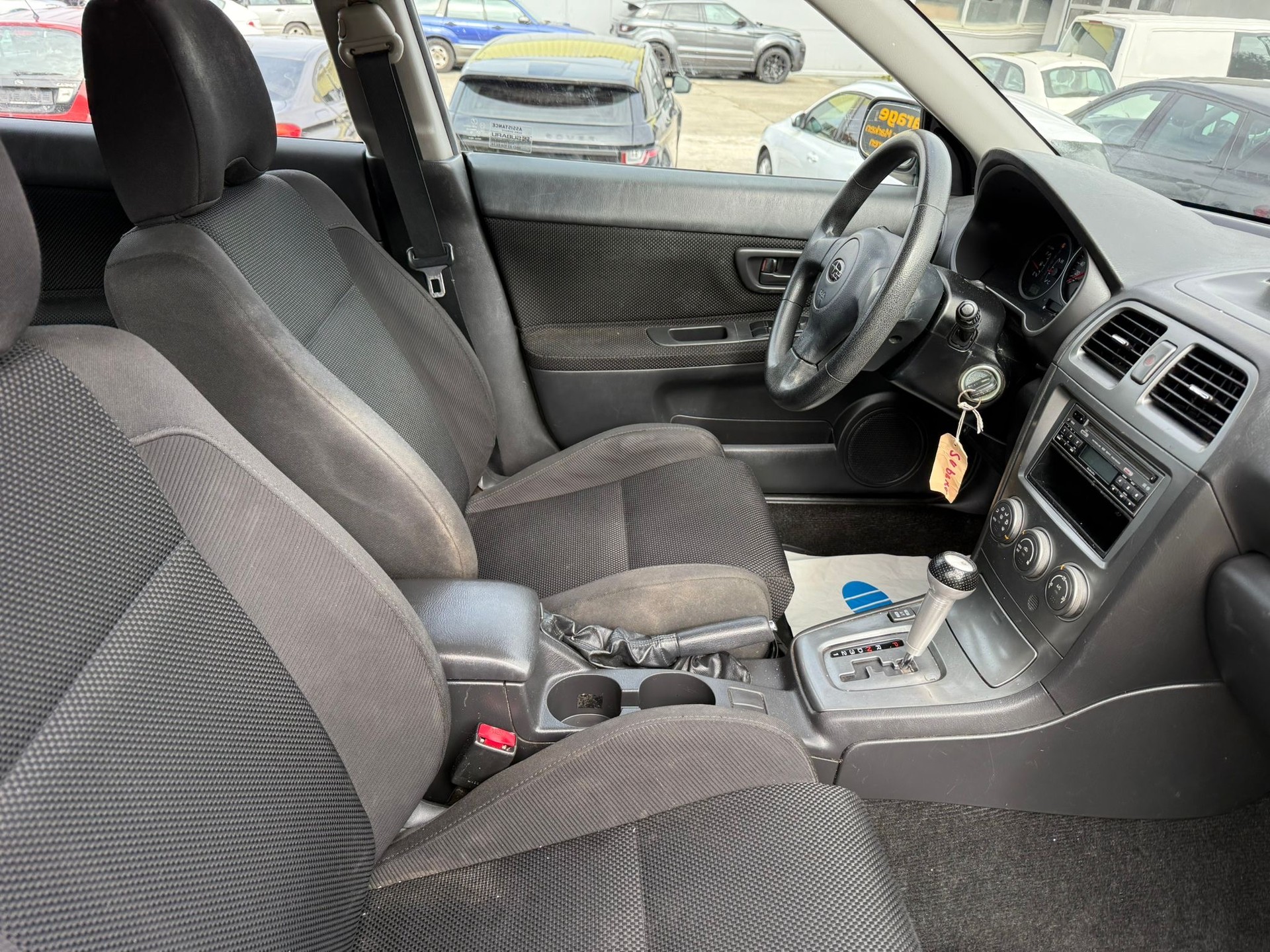 SUBARU Impreza 2.0-image-10