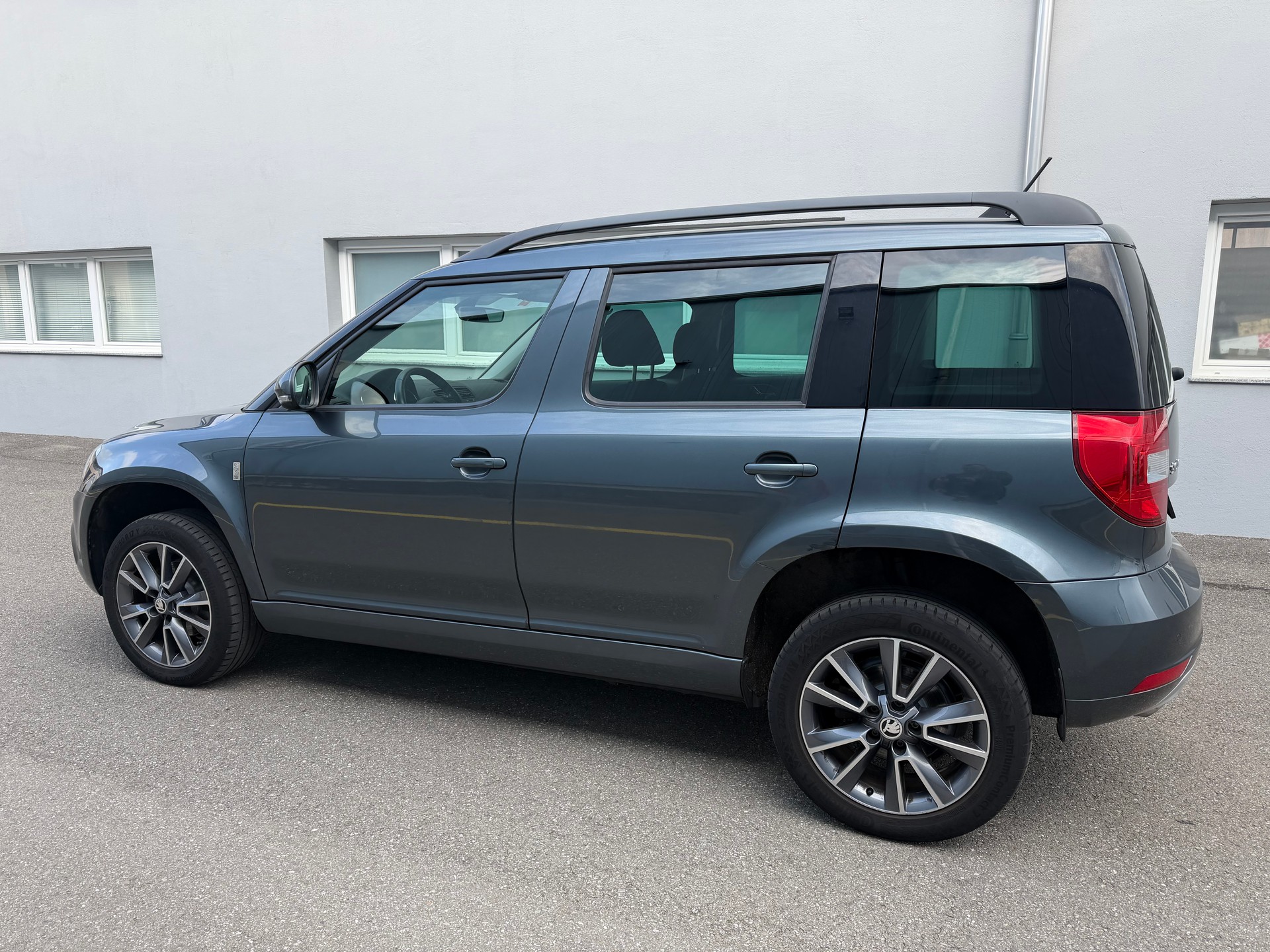 SKODA Yeti 1.4 TSI Outdoor Swiss Line 25 4x4-image-6