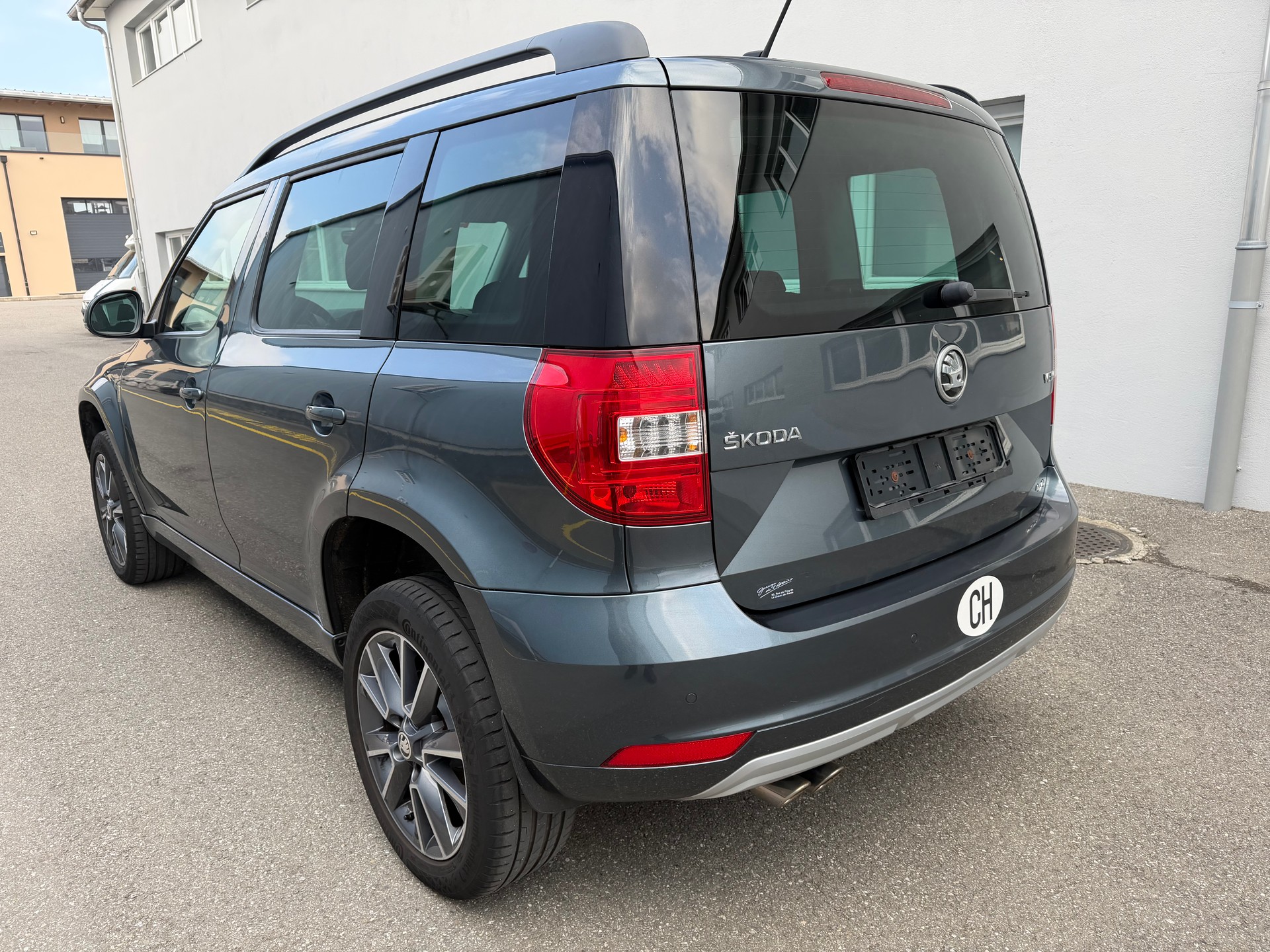 SKODA Yeti 1.4 TSI Outdoor Swiss Line 25 4x4-image-7
