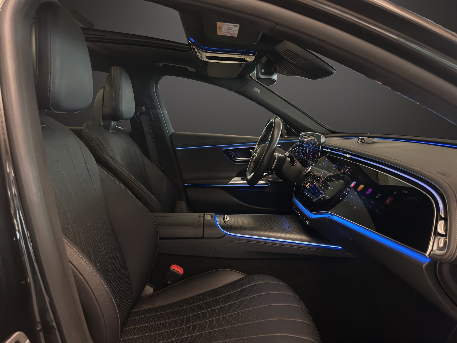 MERCEDES-BENZ E 220 d T 4M 9G-Tronic-image-10