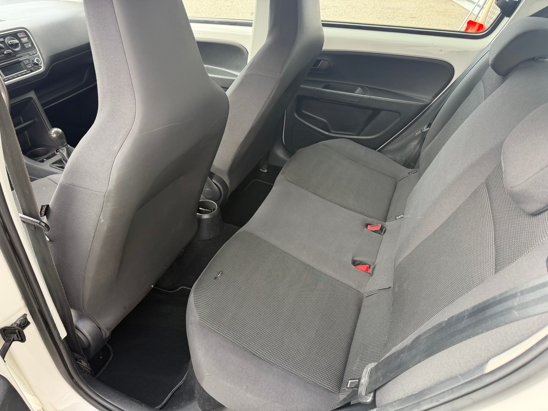 VW Up 1.0 take up-image-7