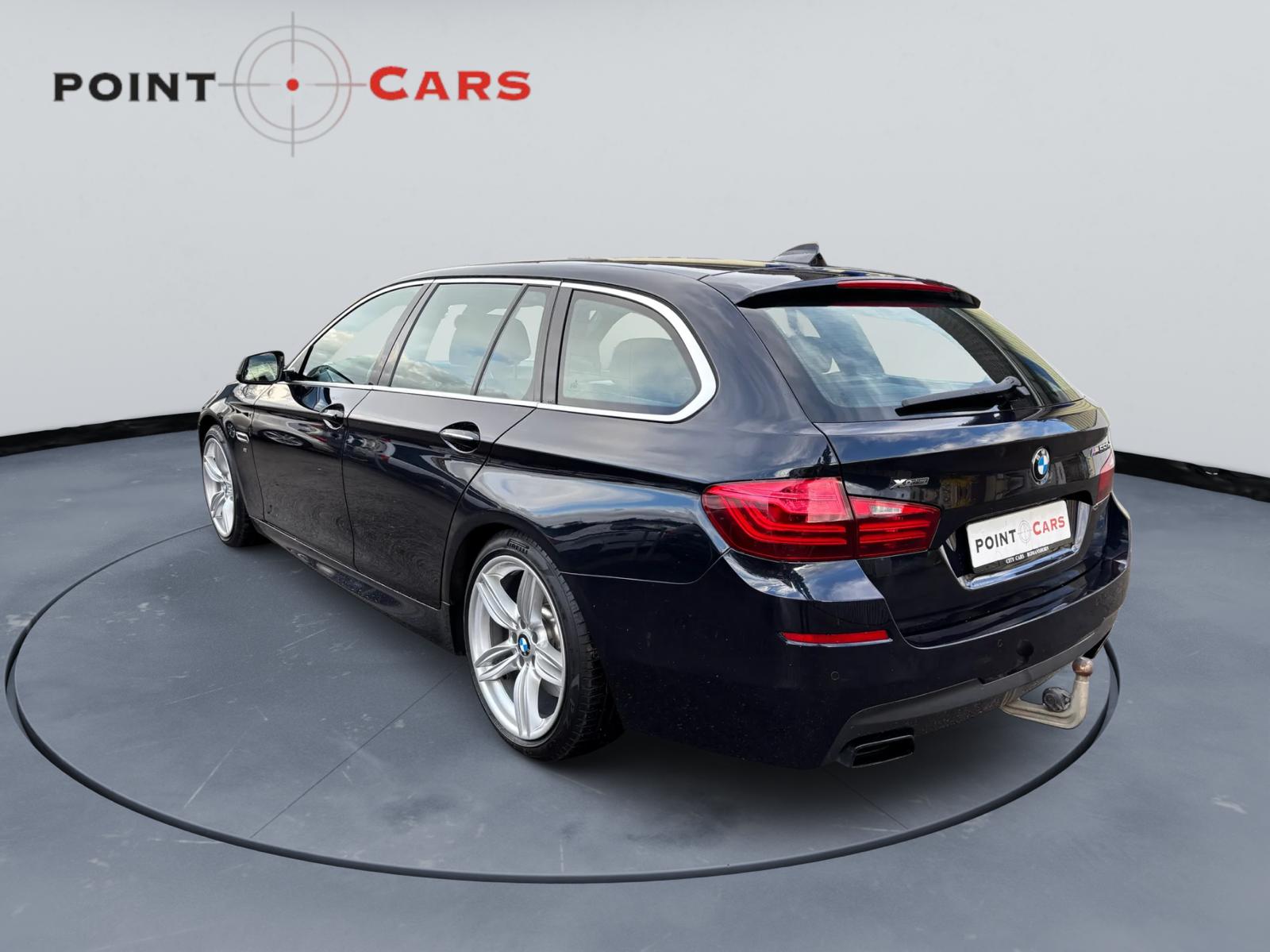 BMW M550d Touring xDrive Steptronic-image-2