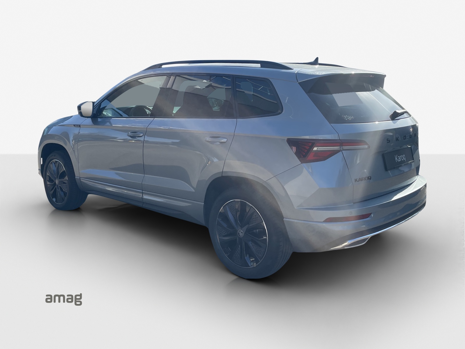 SKODA Karoq 2.0 TSI SportLine 4x4 DSG-image-2
