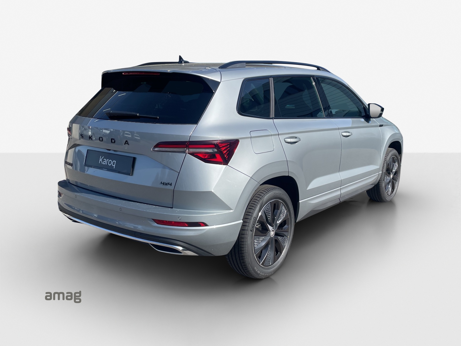 SKODA Karoq 2.0 TSI SportLine 4x4 DSG-image-4