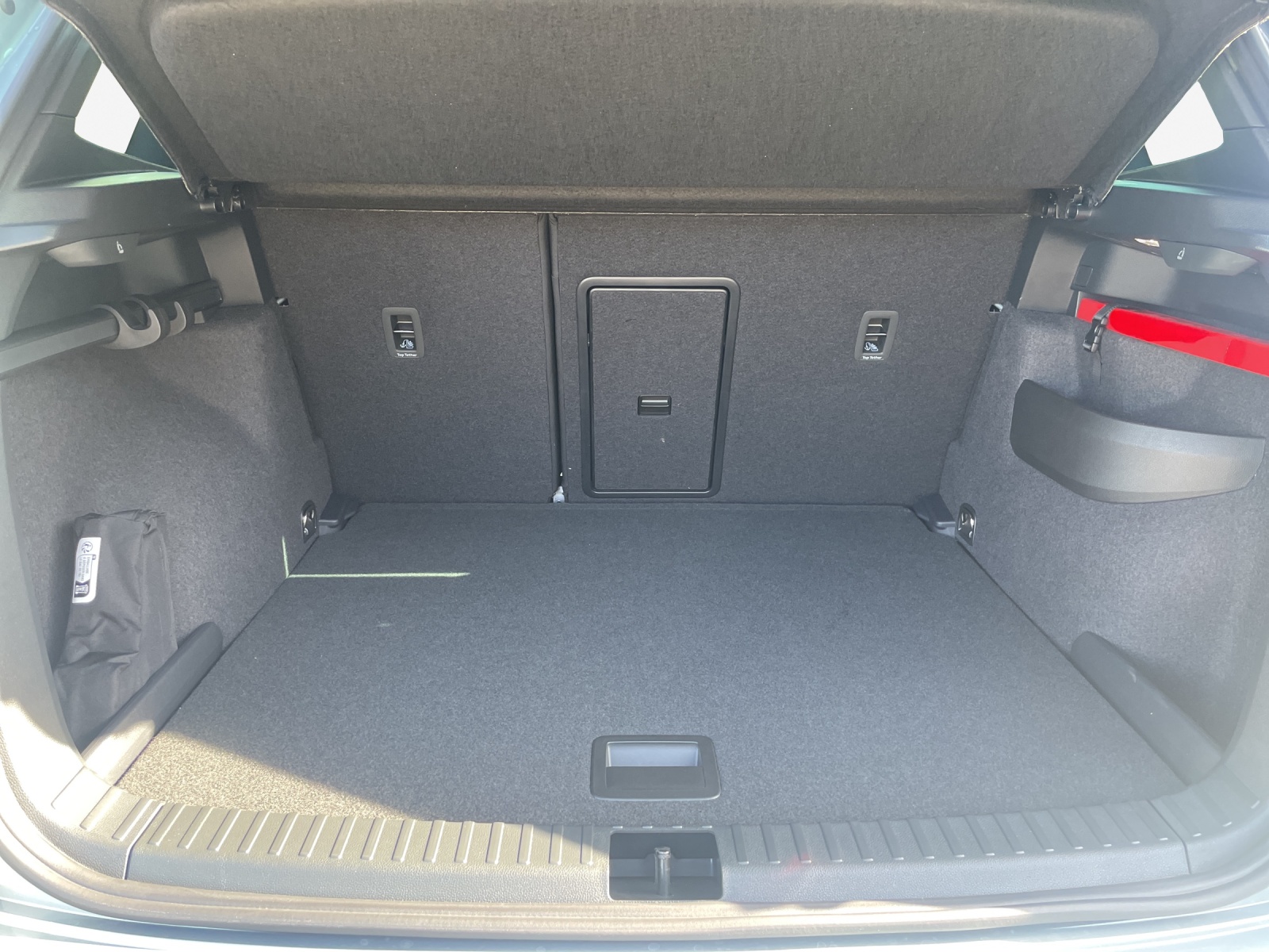 SKODA Karoq 2.0 TSI SportLine 4x4 DSG-image-12