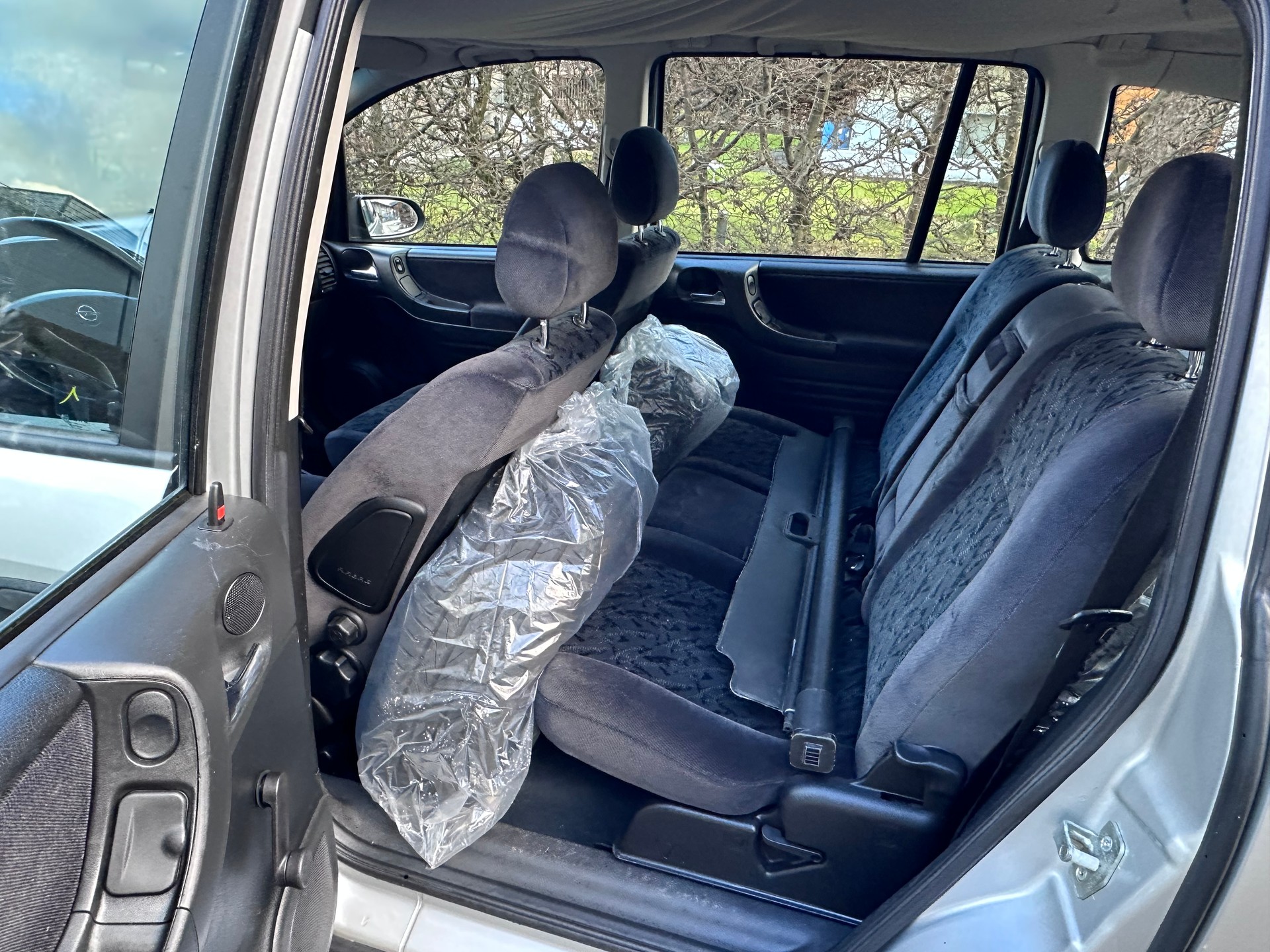 OPEL Zafira 2.2i 16V Elegance-image-9