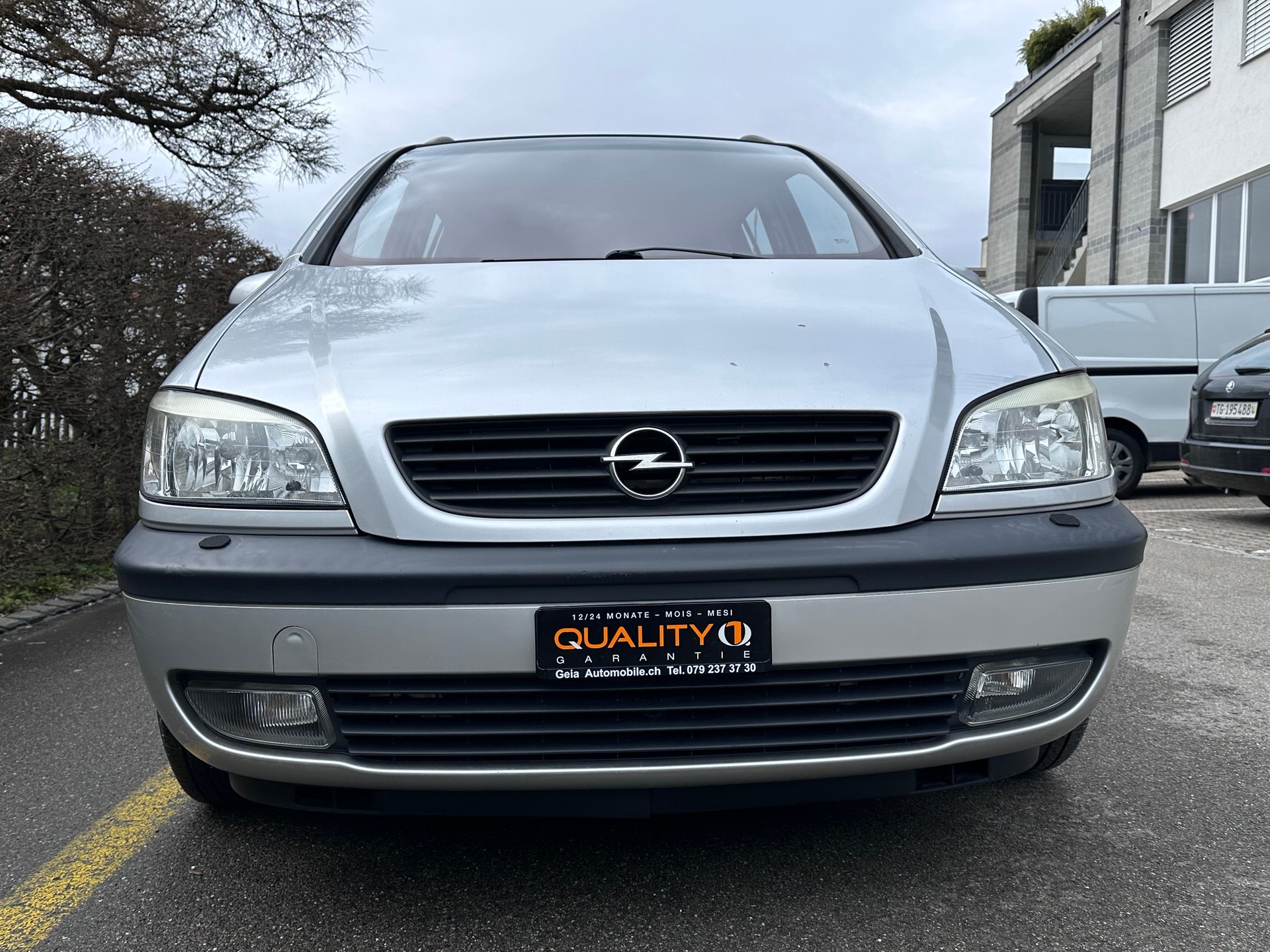 OPEL Zafira 2.2i 16V Elegance-image-5