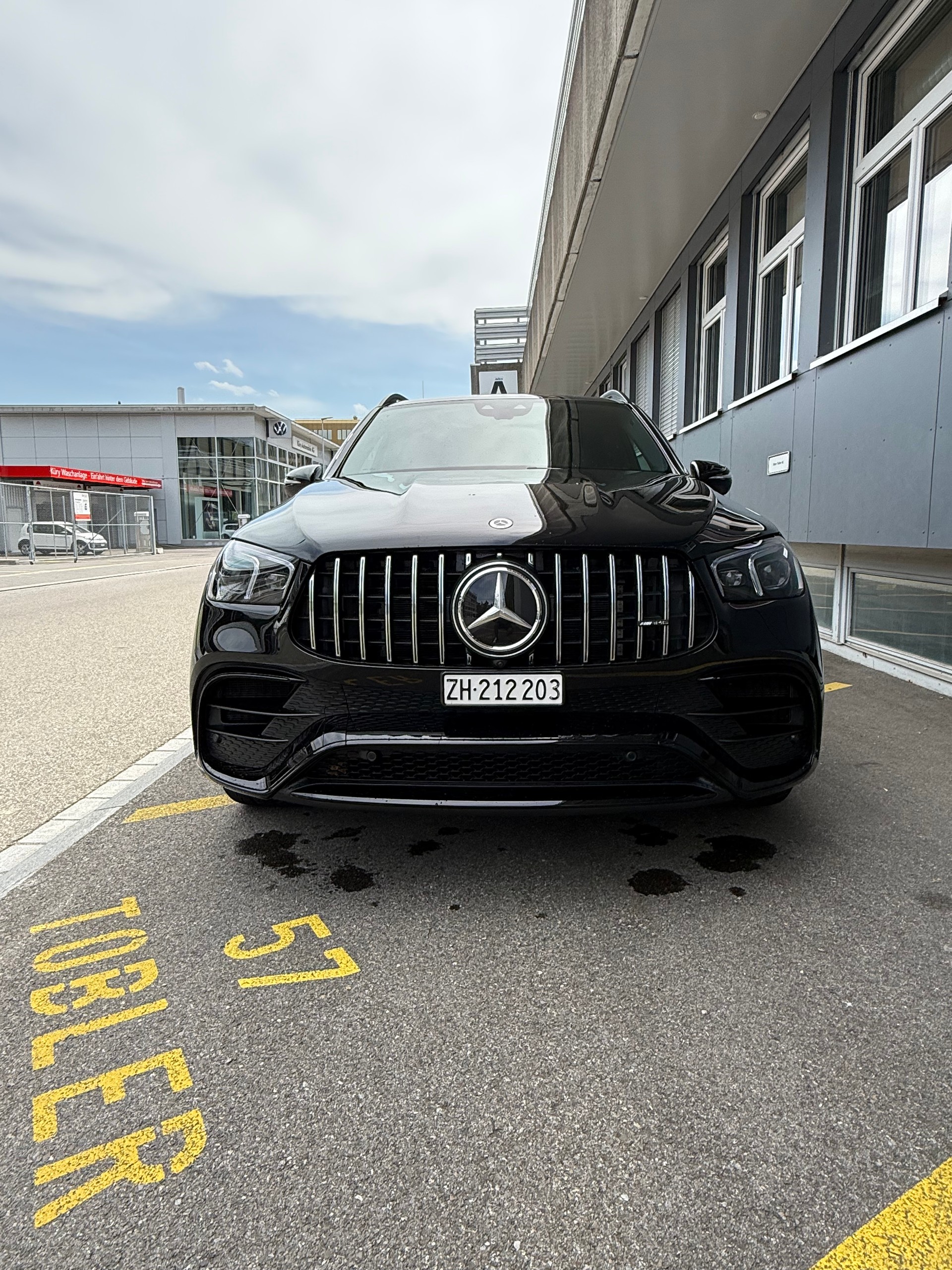 MERCEDES-BENZ GLE 63 S AMG 4Matic+ 9G-Speedshift-image-3