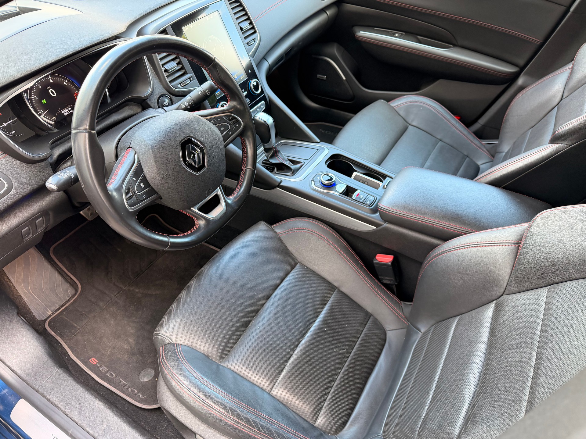 RENAULT Talisman Grandtour 1.8 TCe S-Edition EDC-image-5