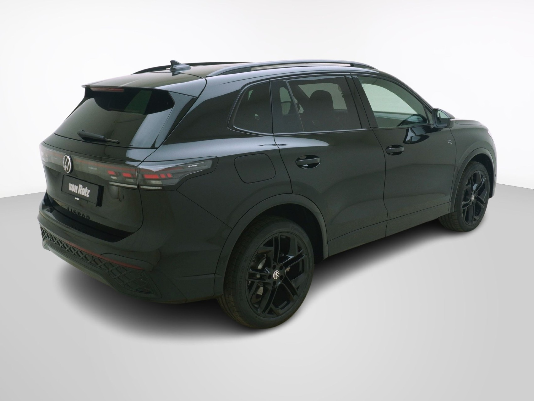 VW Tiguan 2.0 TSI R-Line 4motion-image-5