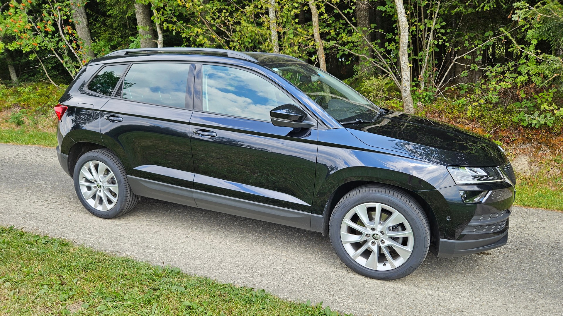 SKODA KAROQ 2.0 TDI 190 Style 4x4 DSG-image-1