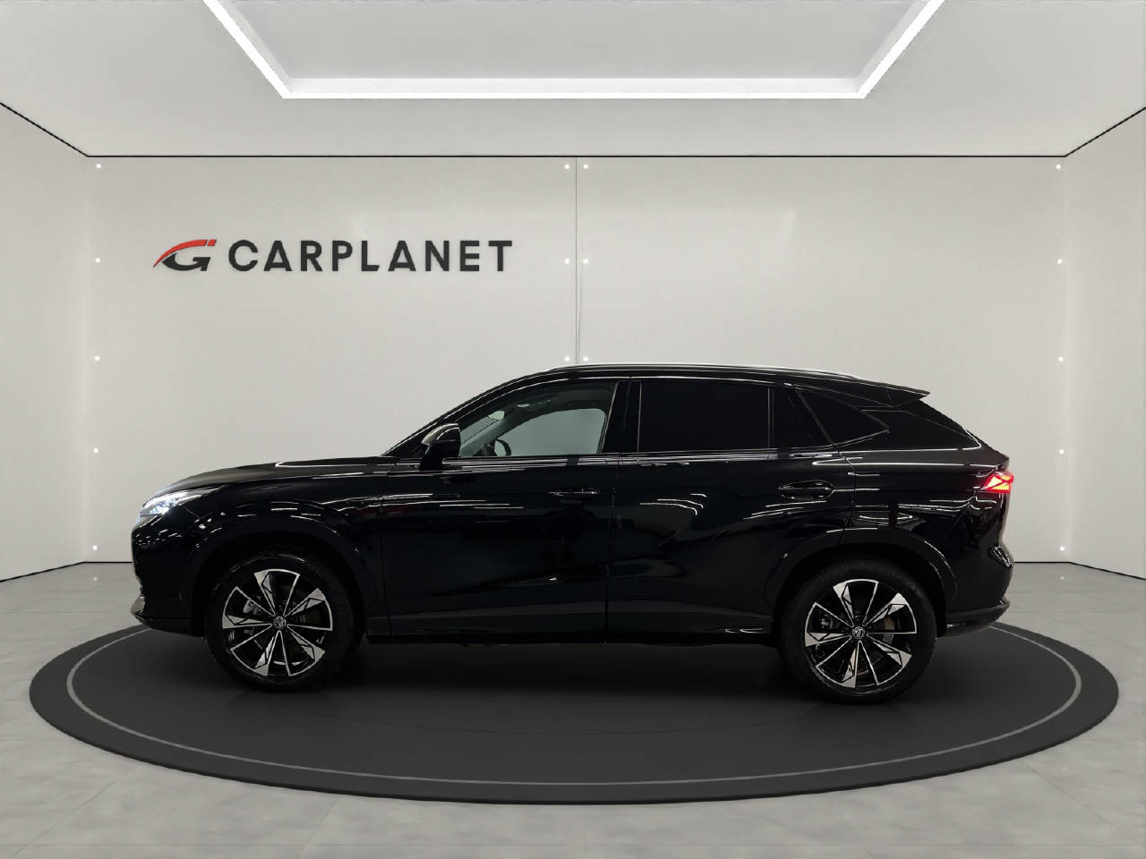 MG HS 1.5 Hybrid Luxury-image-1