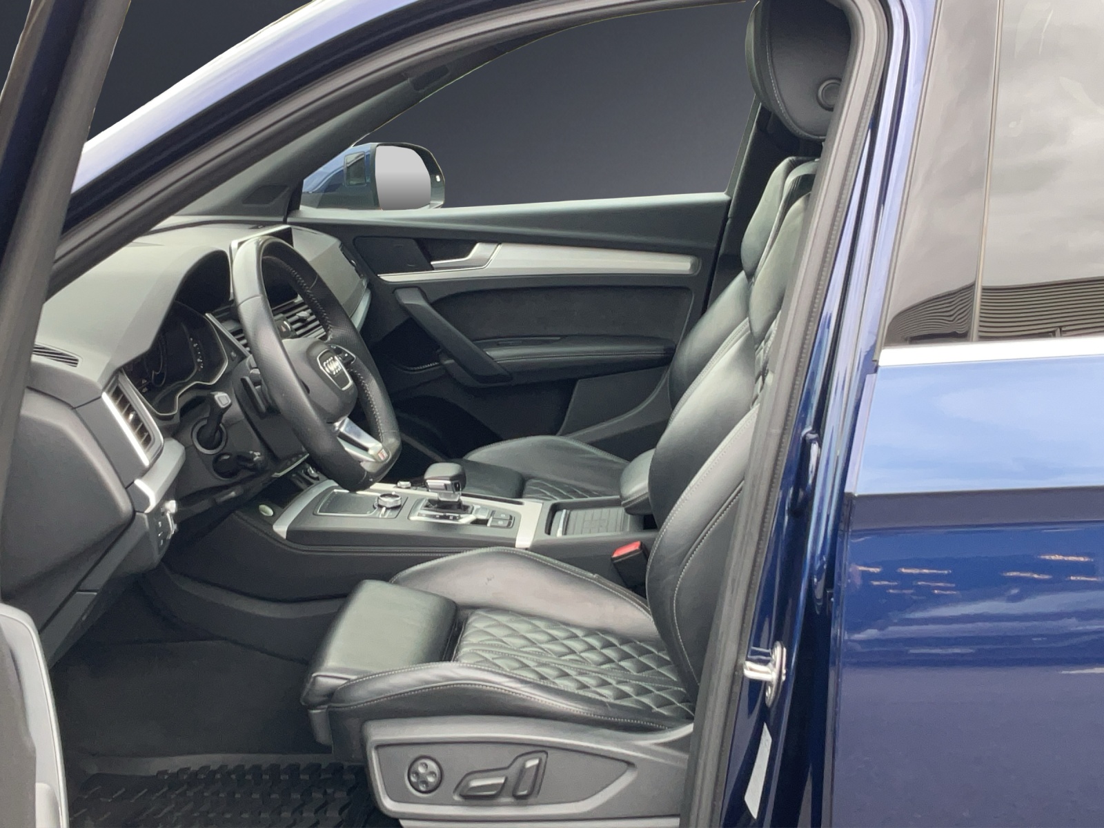 AUDI Q5 55 TFSI e sport qu-image-6
