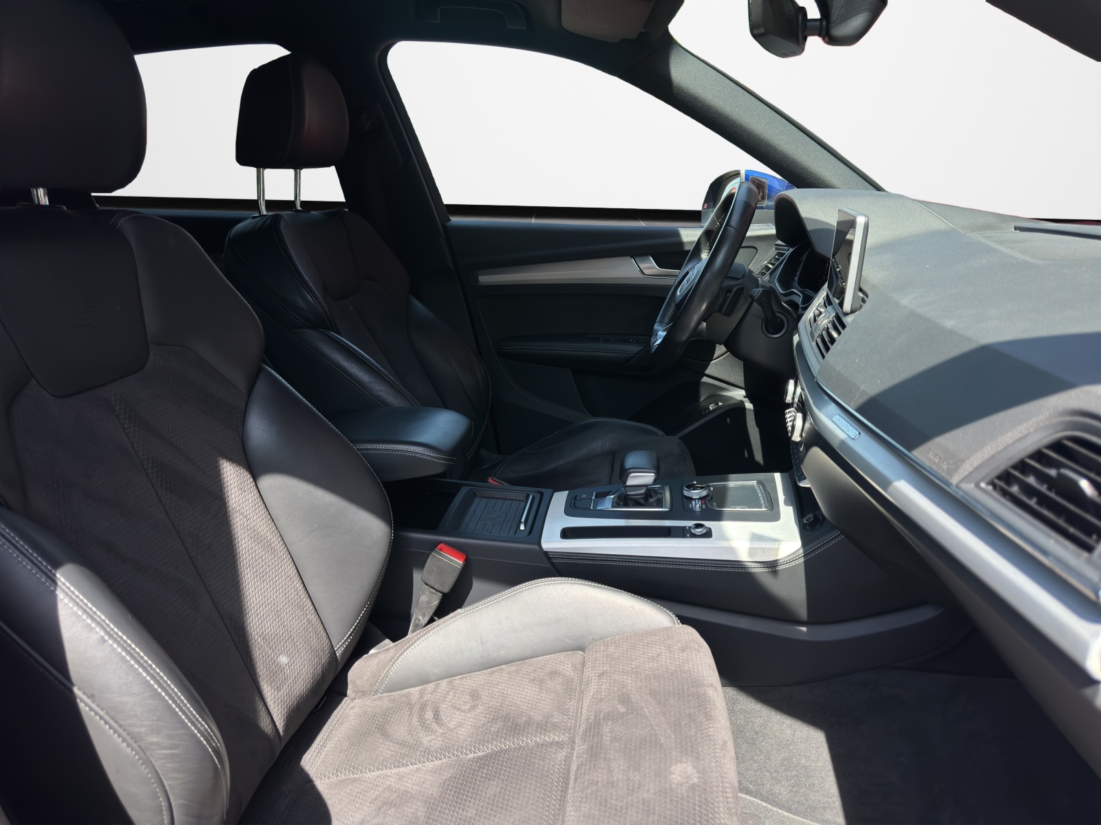AUDI Q5 2.0 TDI S-LINE Sportpaket quattro S-tronic-image-12