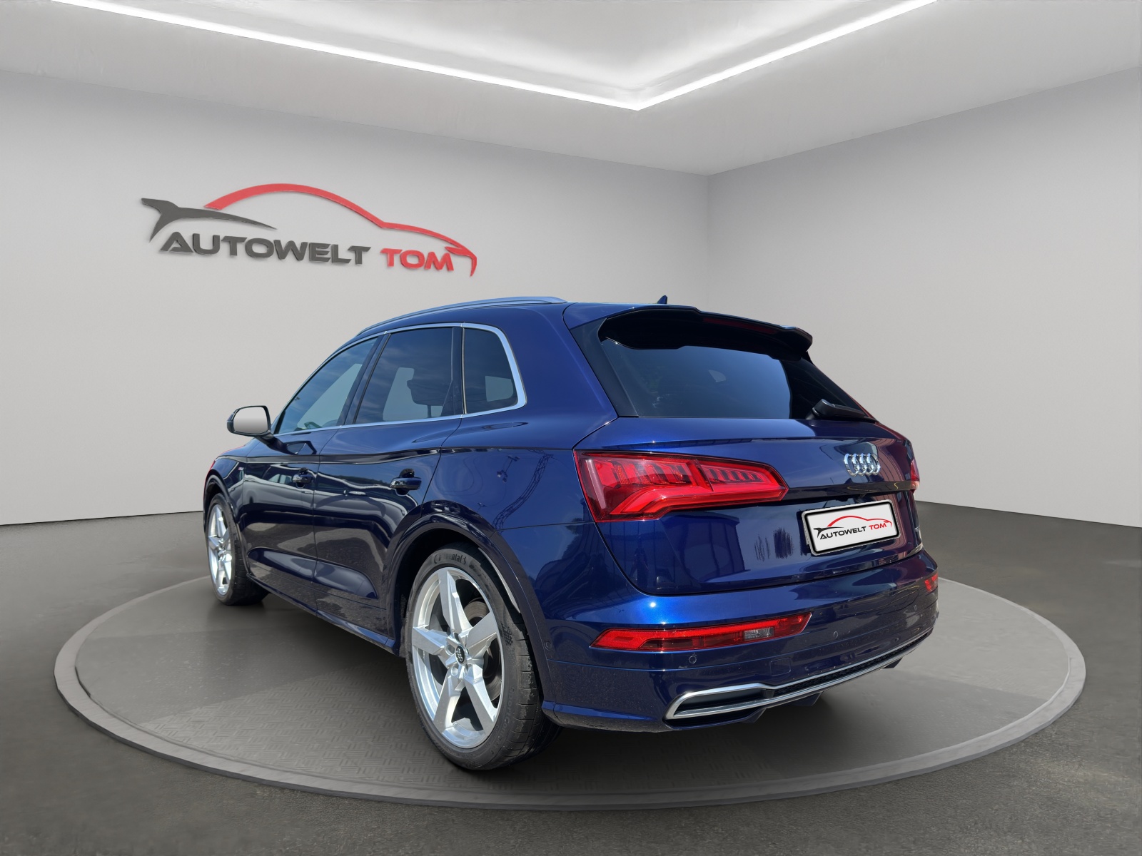 AUDI Q5 2.0 TDI S-LINE Sportpaket quattro S-tronic-image-2