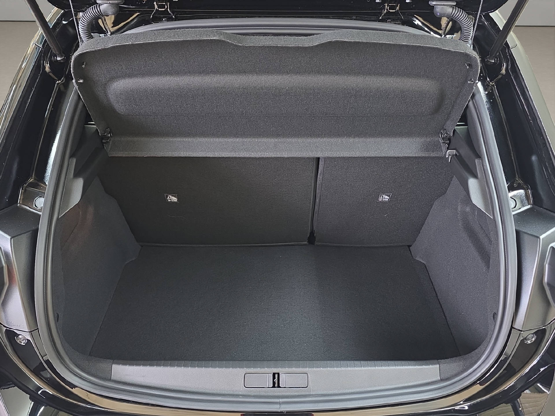 OPEL Corsa 1.2 T Hybrid Viva-image-11