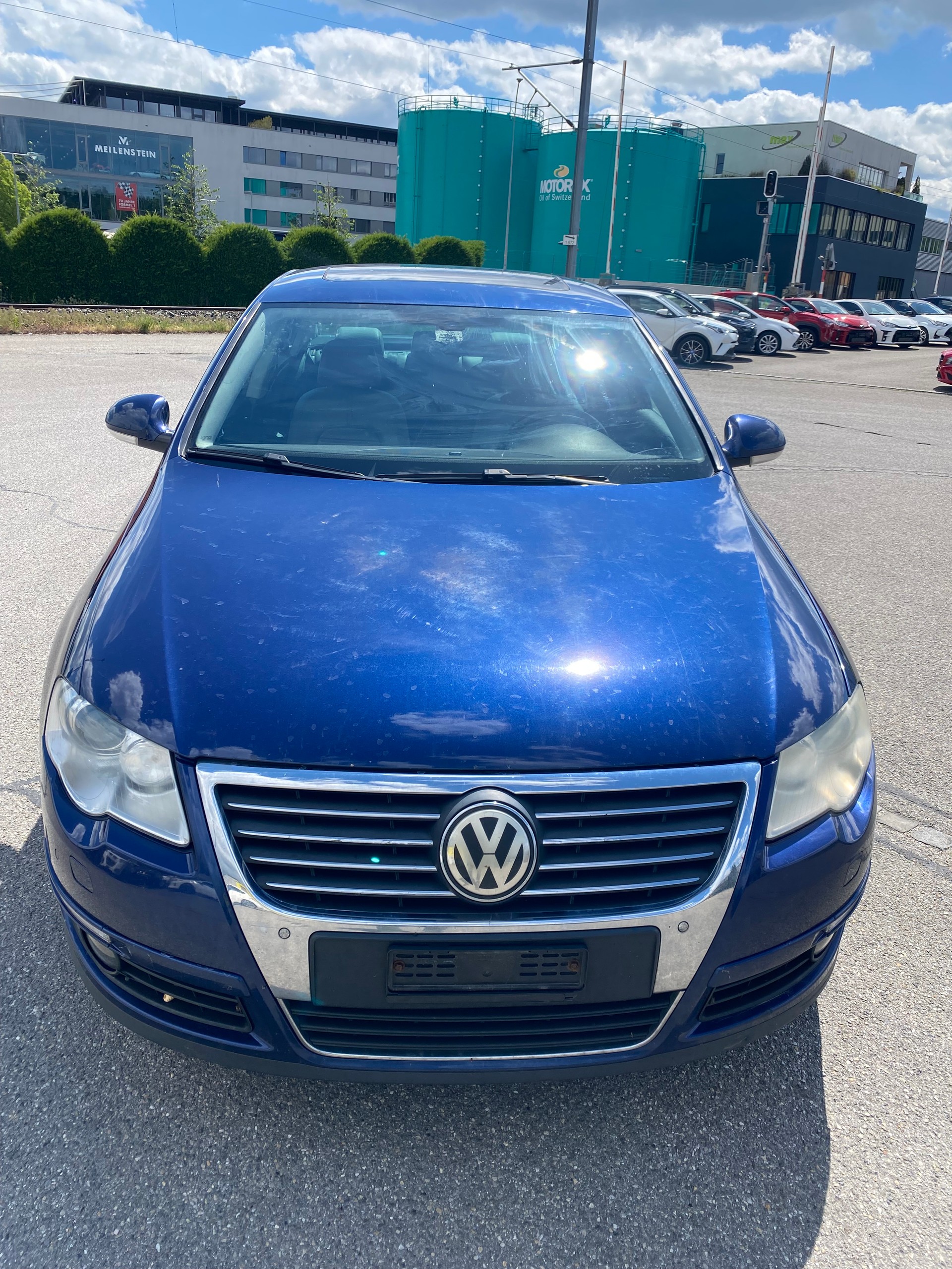 VW Passat 3.2 V6 FSI Sportline 4Motion-image-0