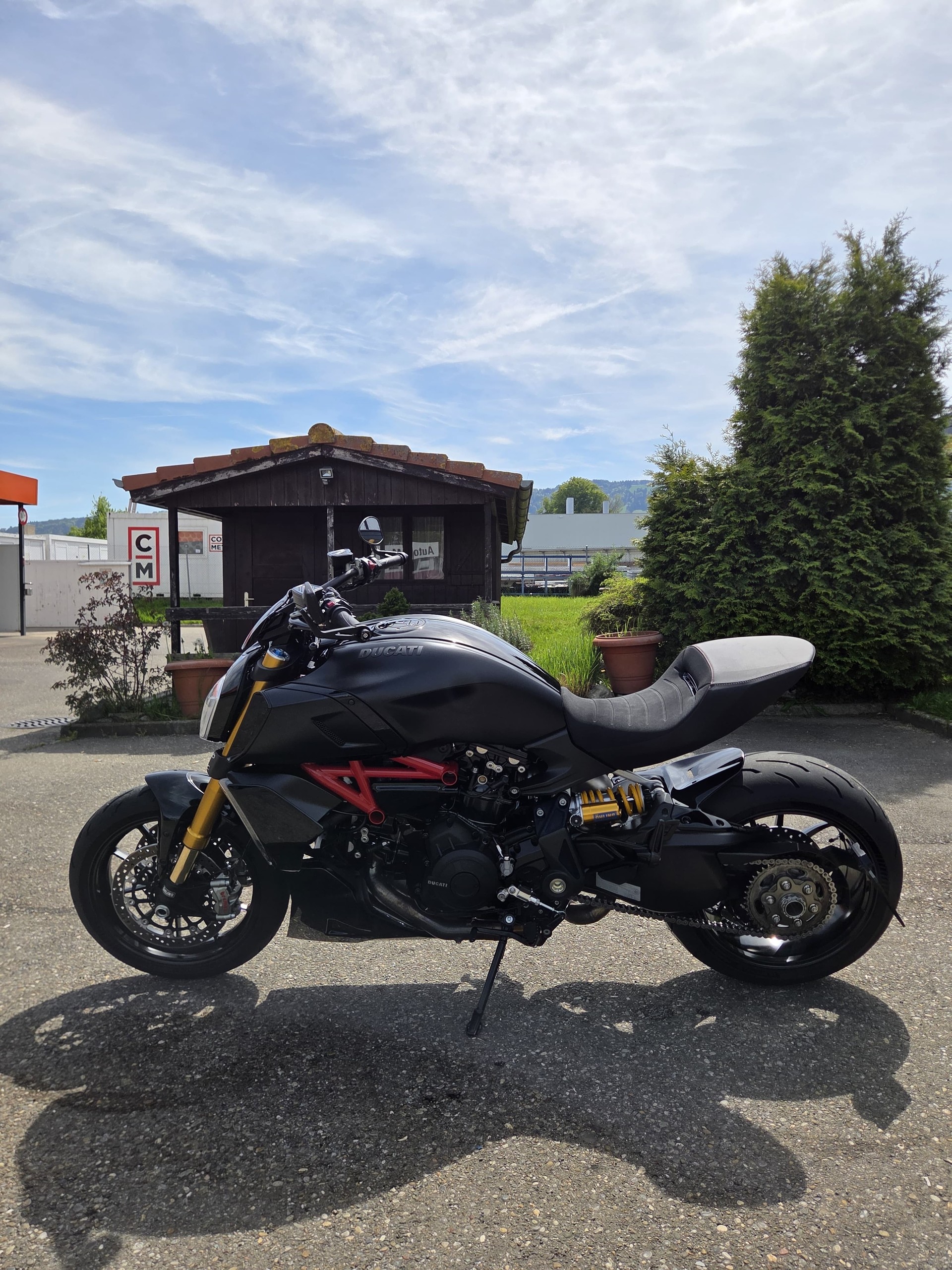 DUCATI Diavel 1260 S-showroom-element-1