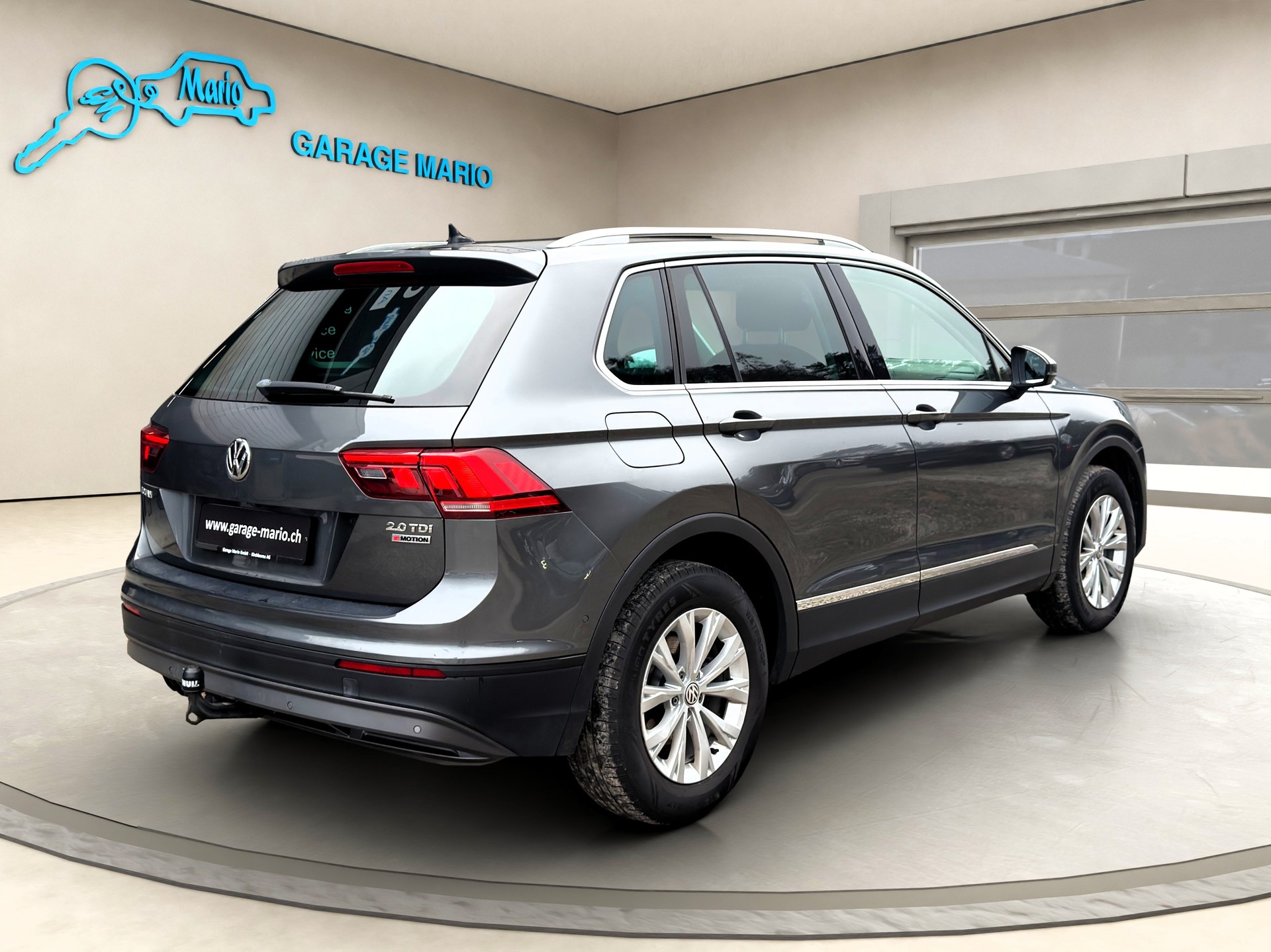 VW Tiguan 2.0 TDI SCR Comfortline 4Motion DSG-image-4