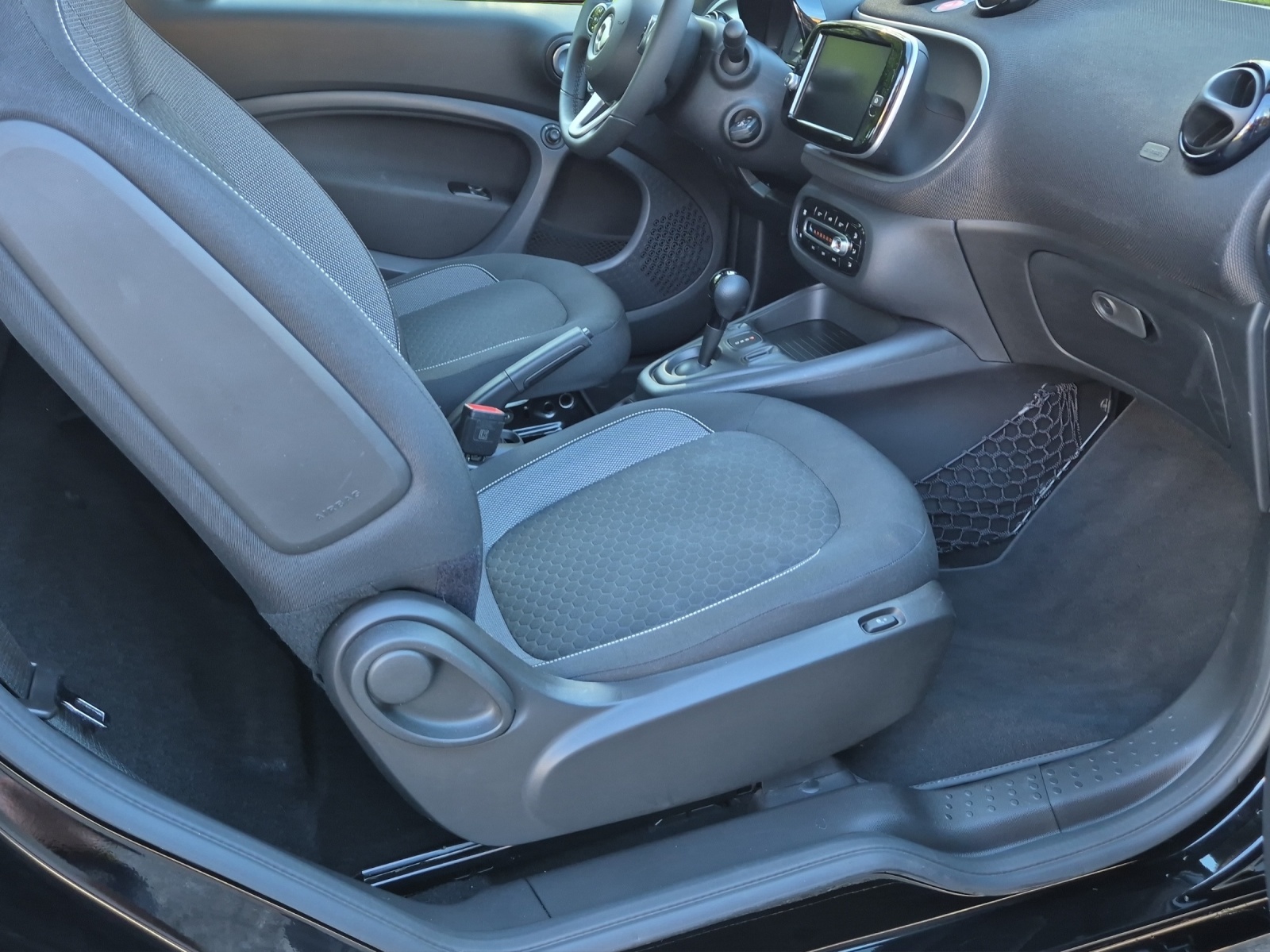 SMART fortwo EQ (incl. battery)-image-12