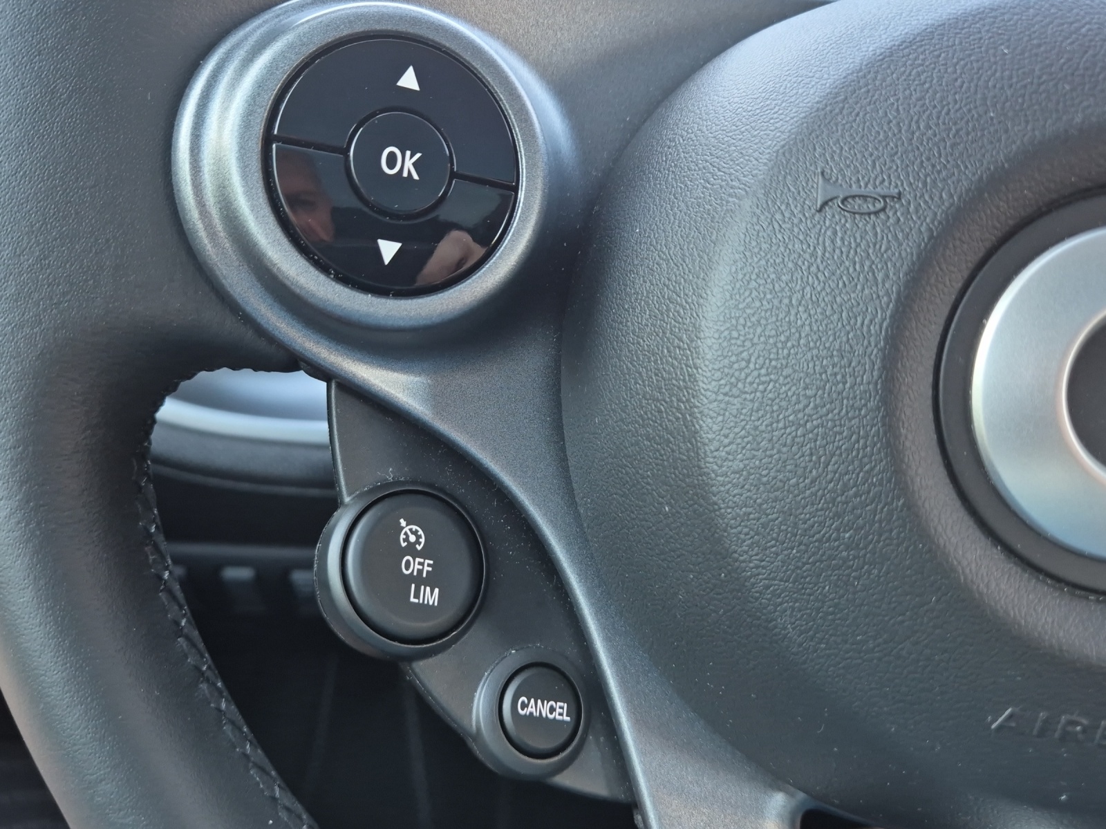 SMART fortwo EQ (incl. battery)-image-11