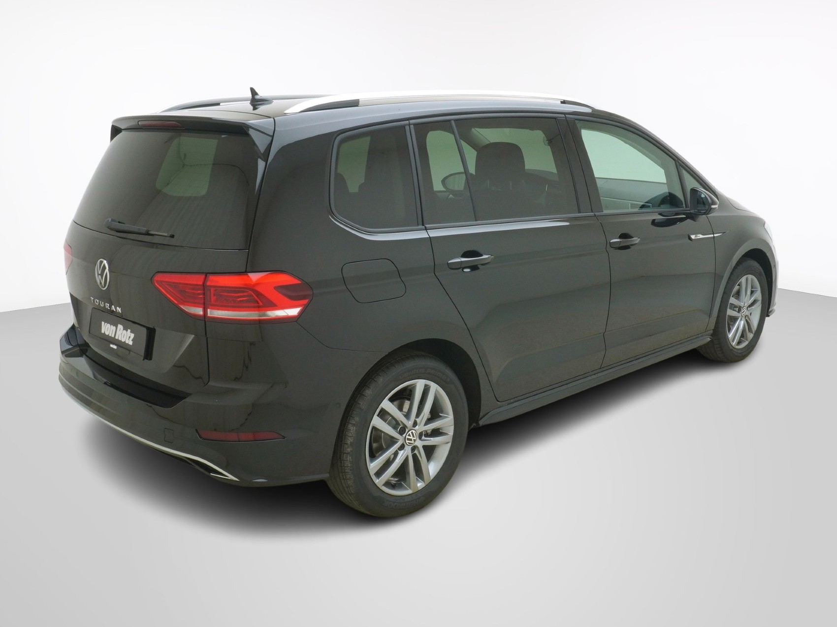 VW Touran 1.5 TSI R-Line DSG-image-5