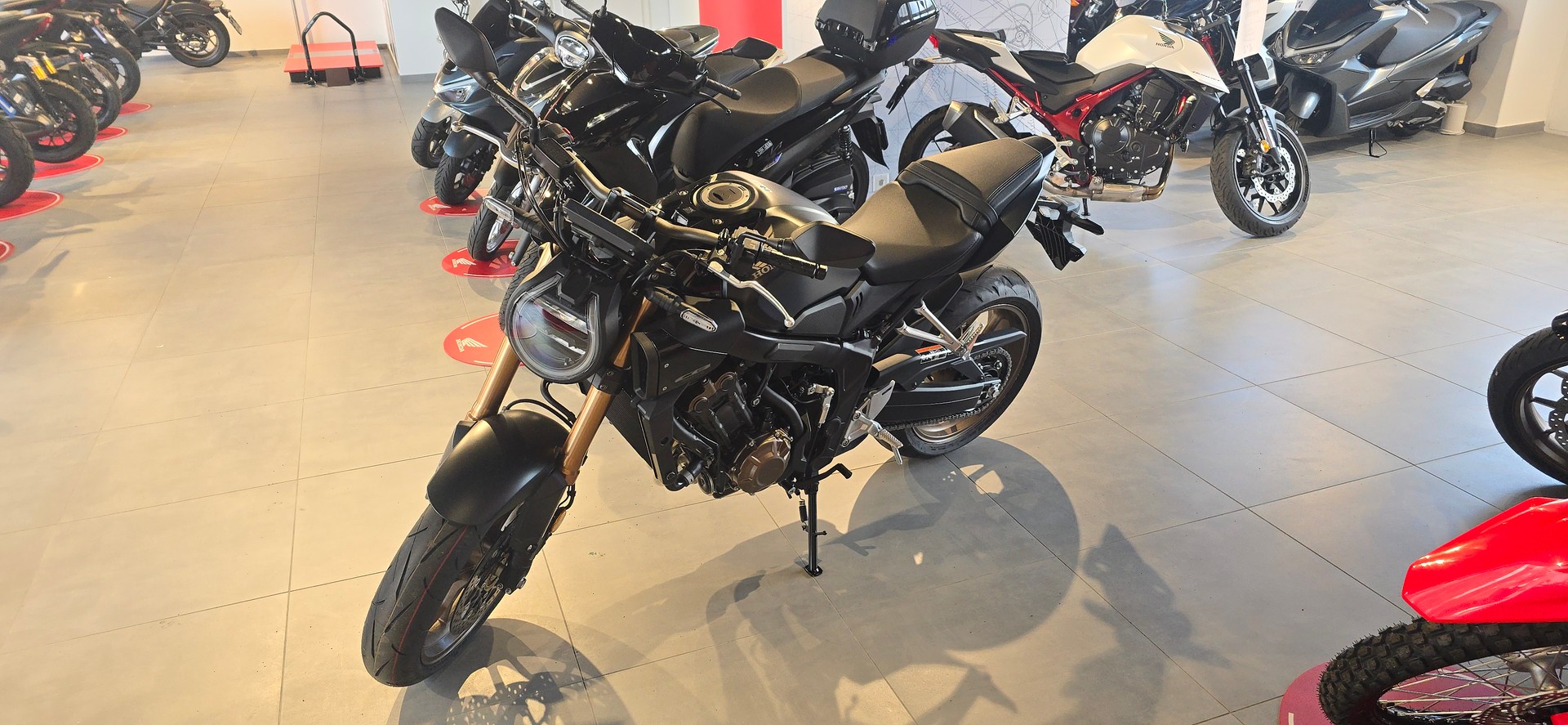 HONDA CB 650 R E-Clutch