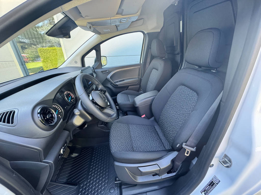 MERCEDES-BENZ eCitan Kasten L Worker 45 kWh-image-7