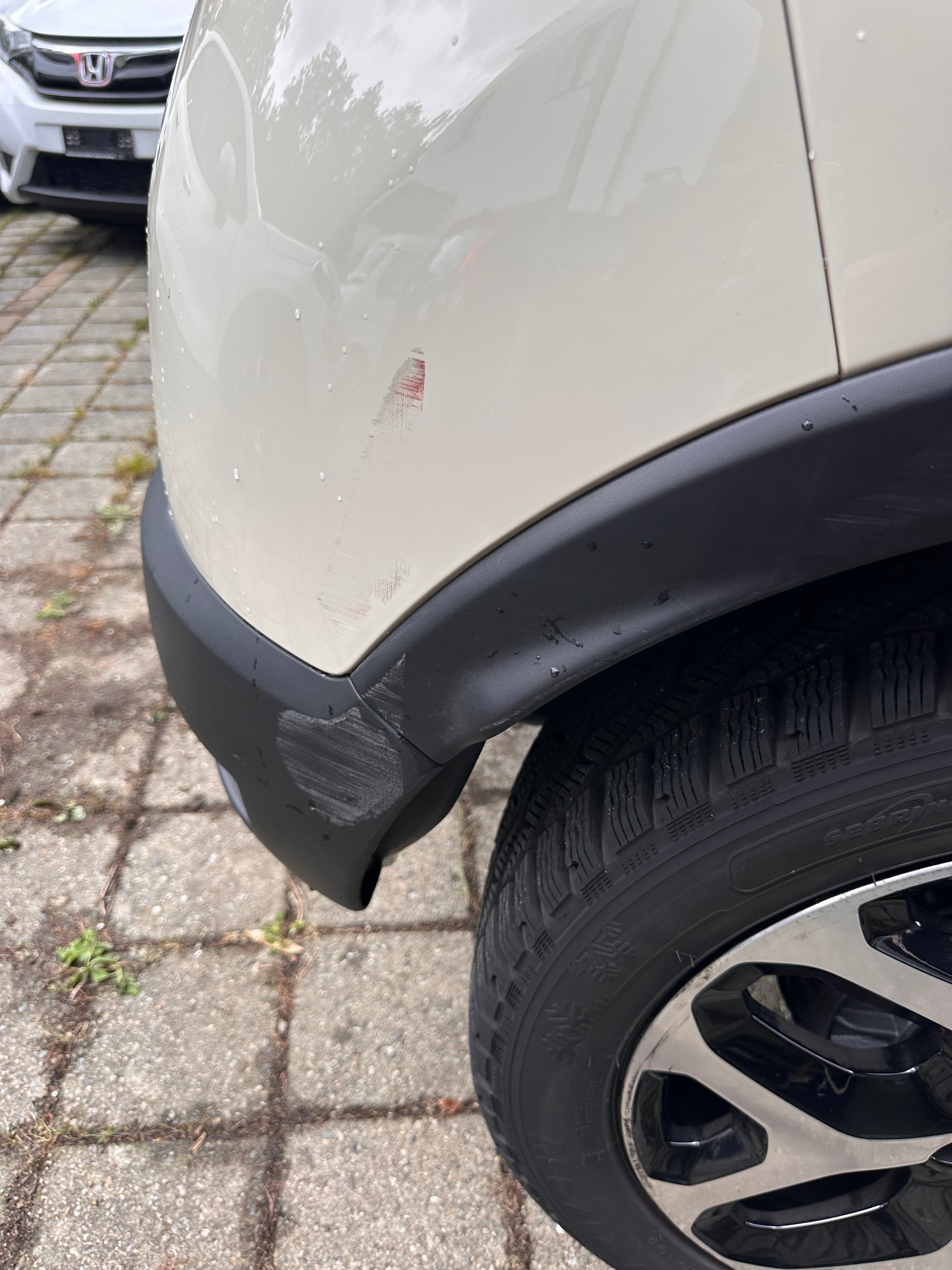 RENAULT Captur 1.3 T 16V Intens EDC-image-14
