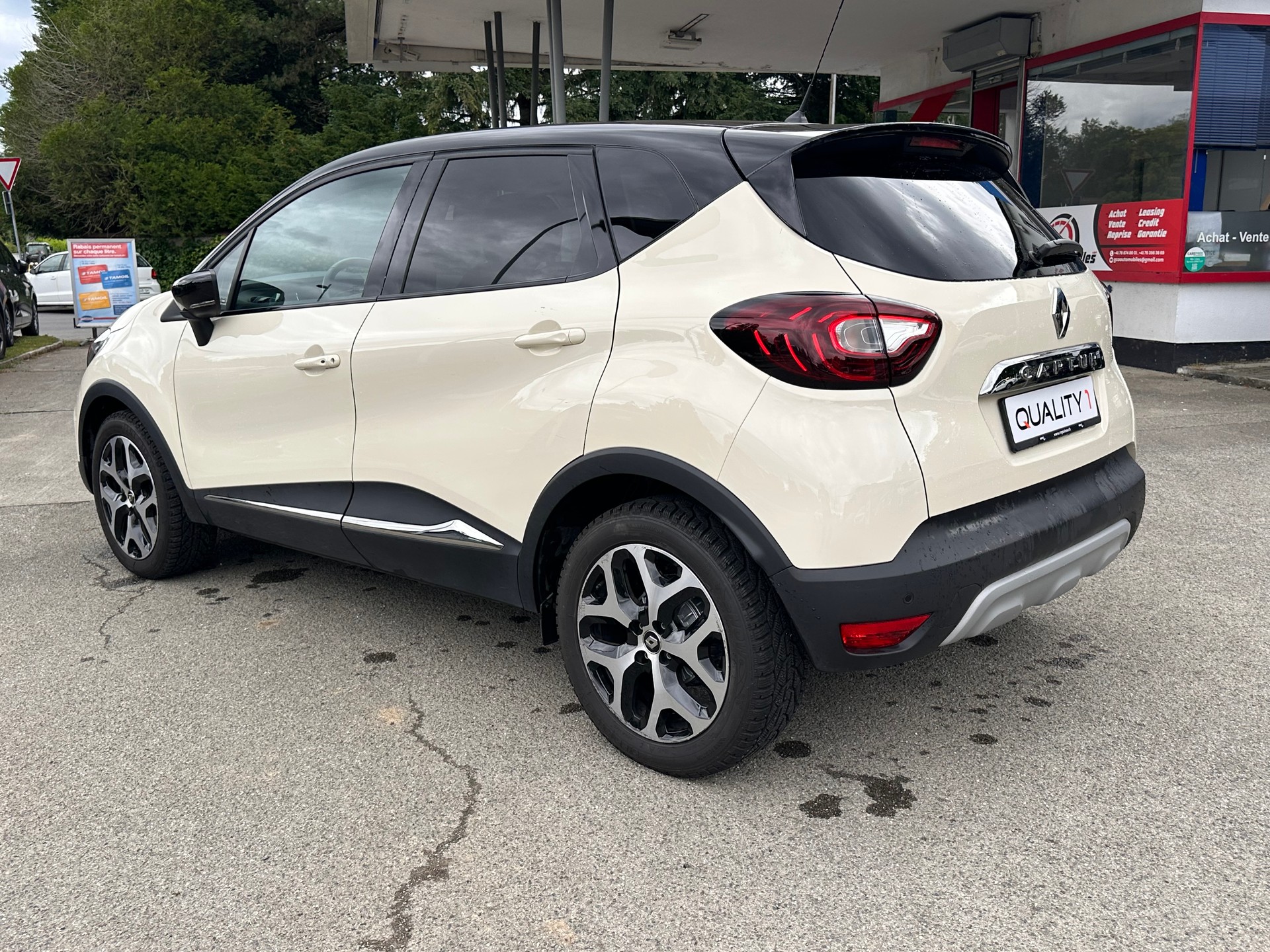 RENAULT Captur 1.3 T 16V Intens EDC-image-6