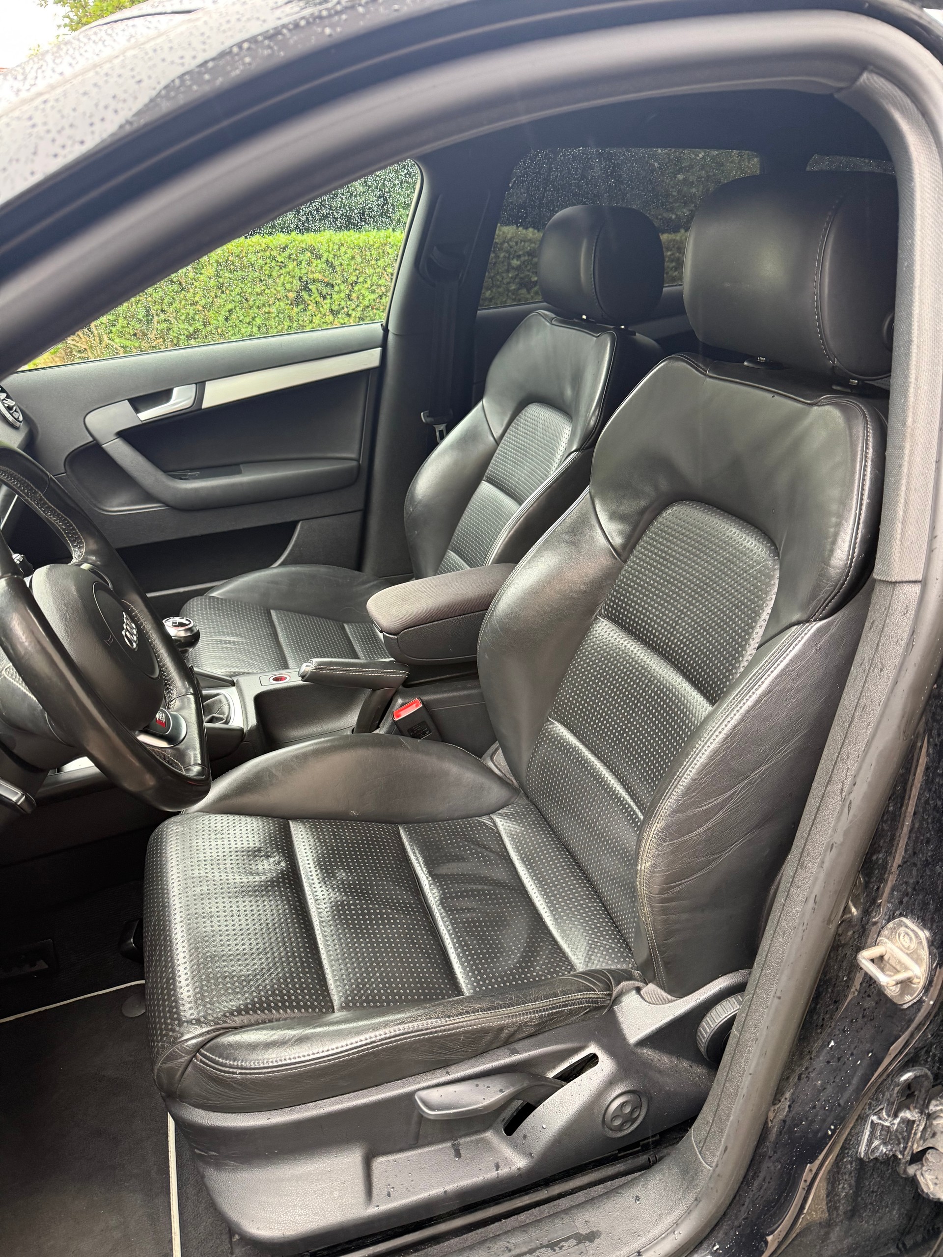 AUDI 2.0 T FSI quattro-image-3