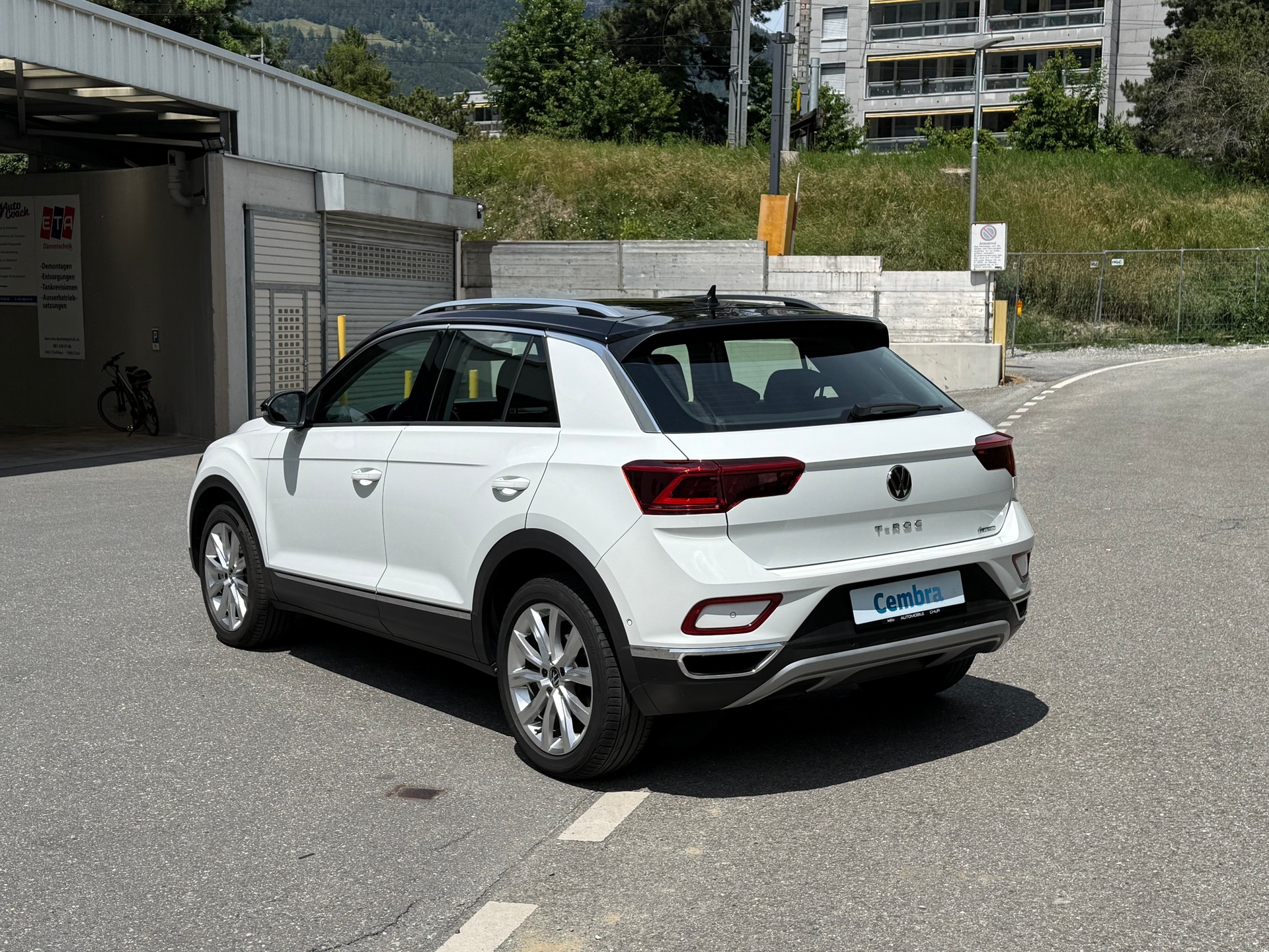 VW T-Roc 2.0 TSI Style DSG 4Motion AHK-image-5