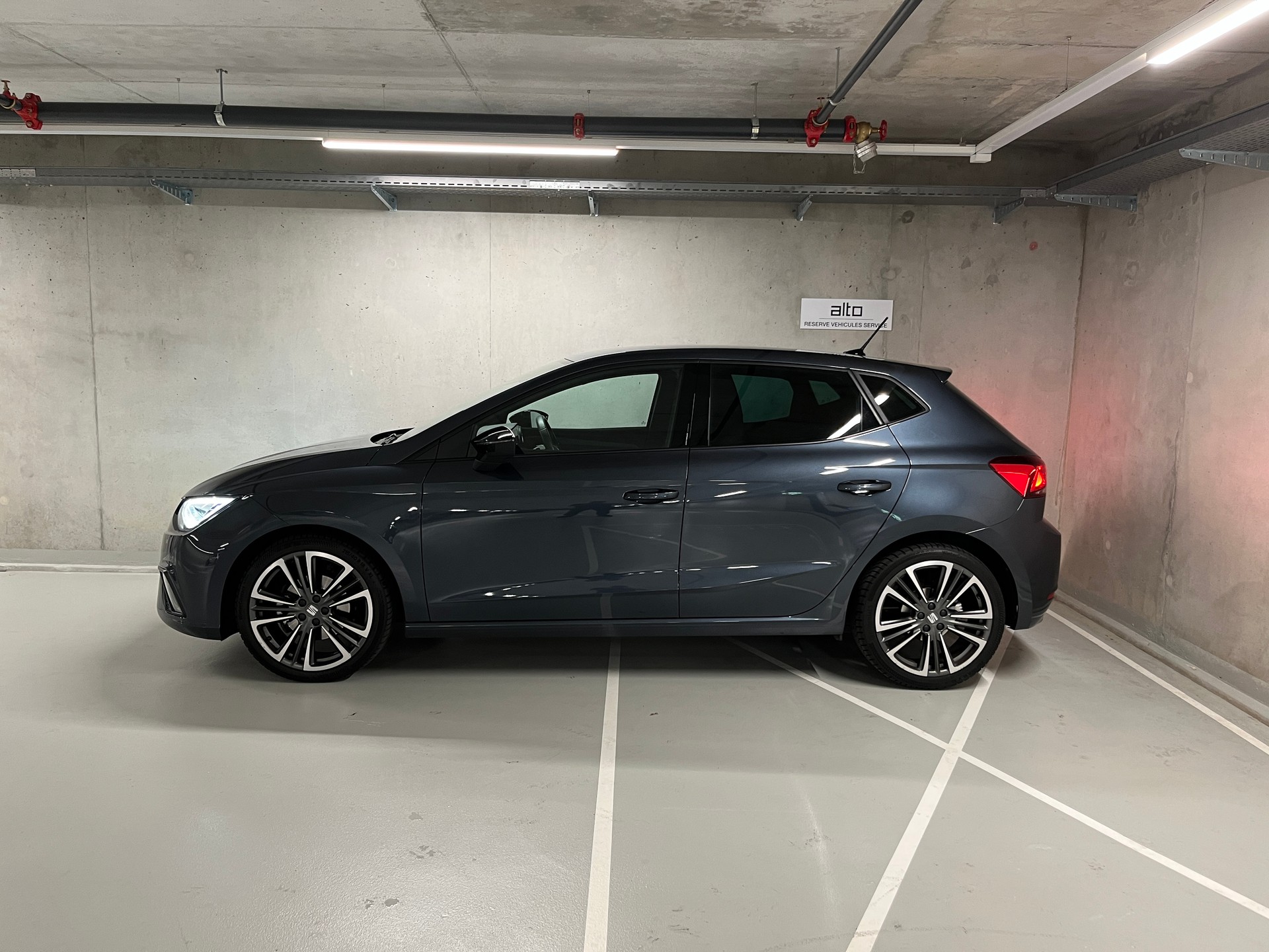 SEAT Ibiza 1.0 EcoTSI Anniversary DSG-image-1