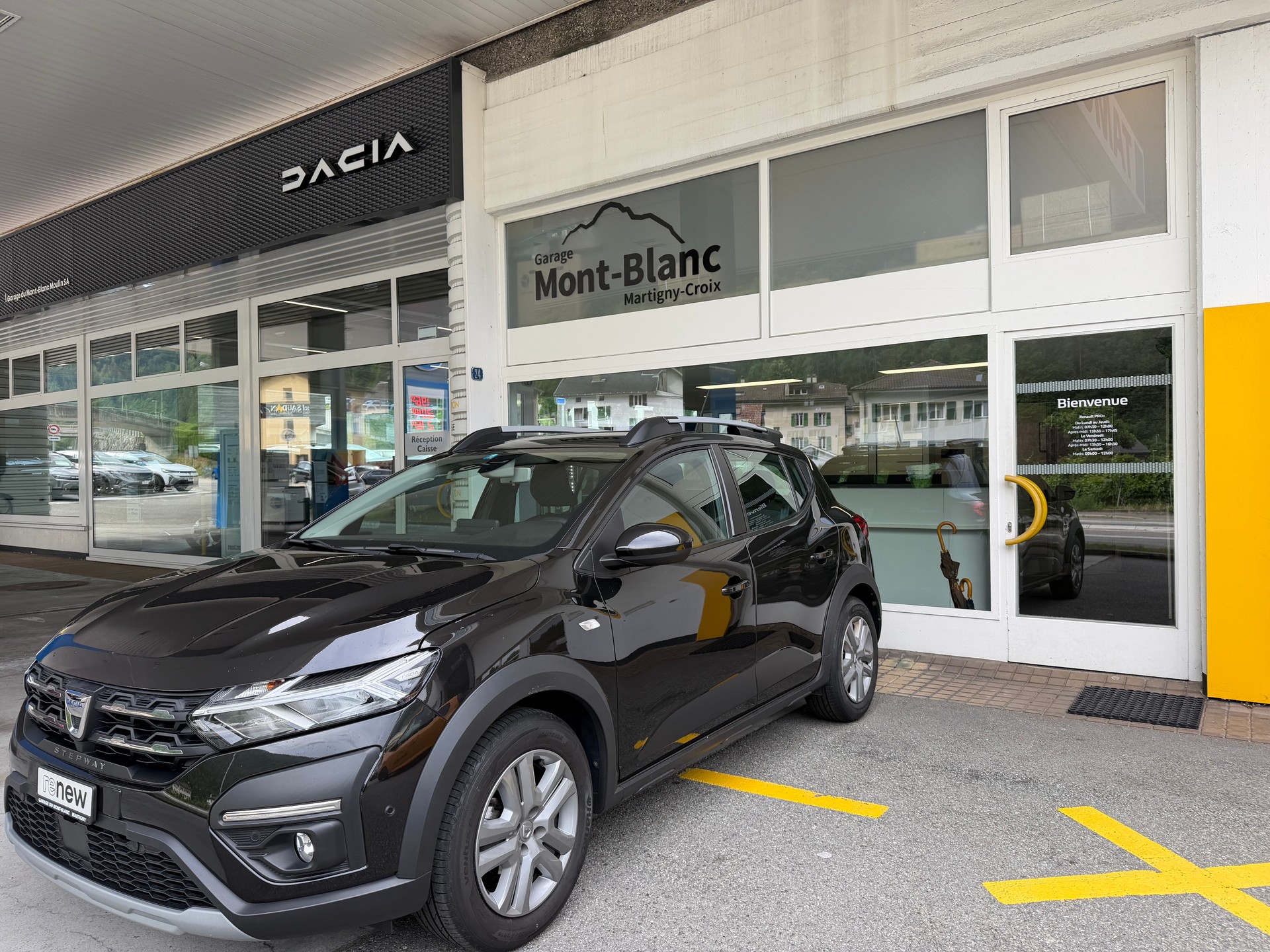 DACIA Sandero Stepway TCe 90 Comfort-image-0