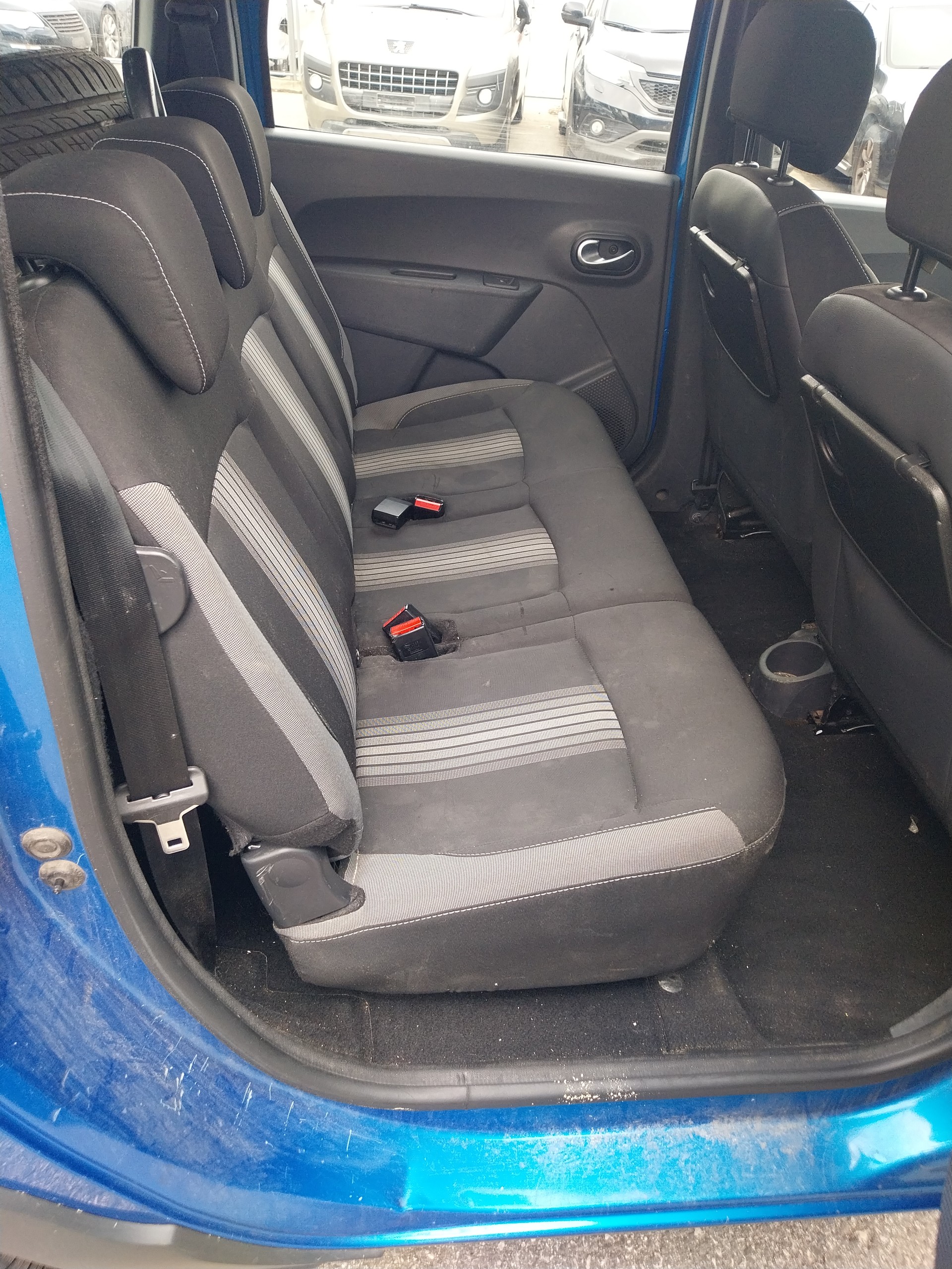 DACIA Lodgy 1.5dCi Stepway 7PL-image-7