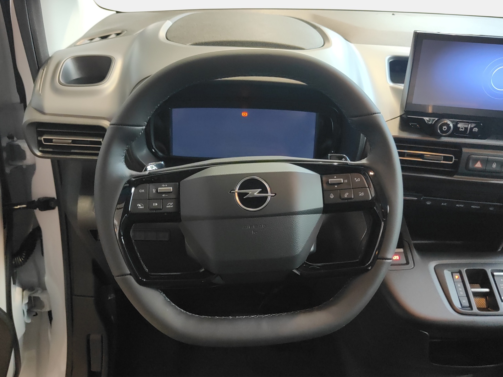 OPEL Combo 1.5D/130 GS S/S-image-12